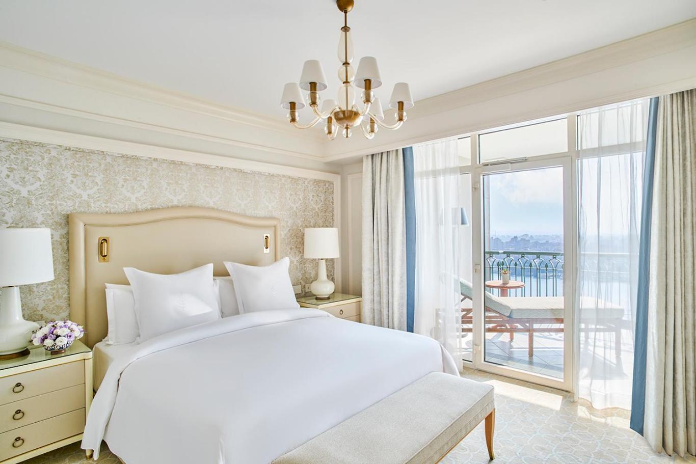 Premium Executive Suite