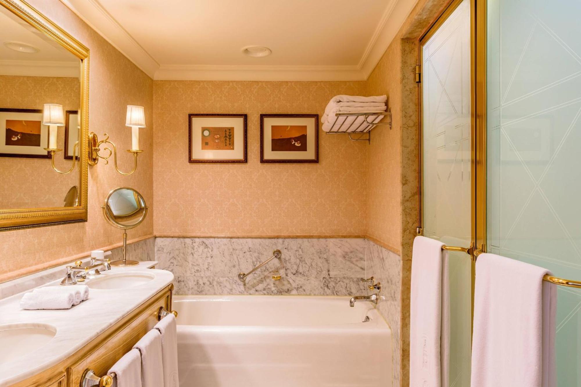 Grand Deluxe Twin Room,1556735968:JPEG