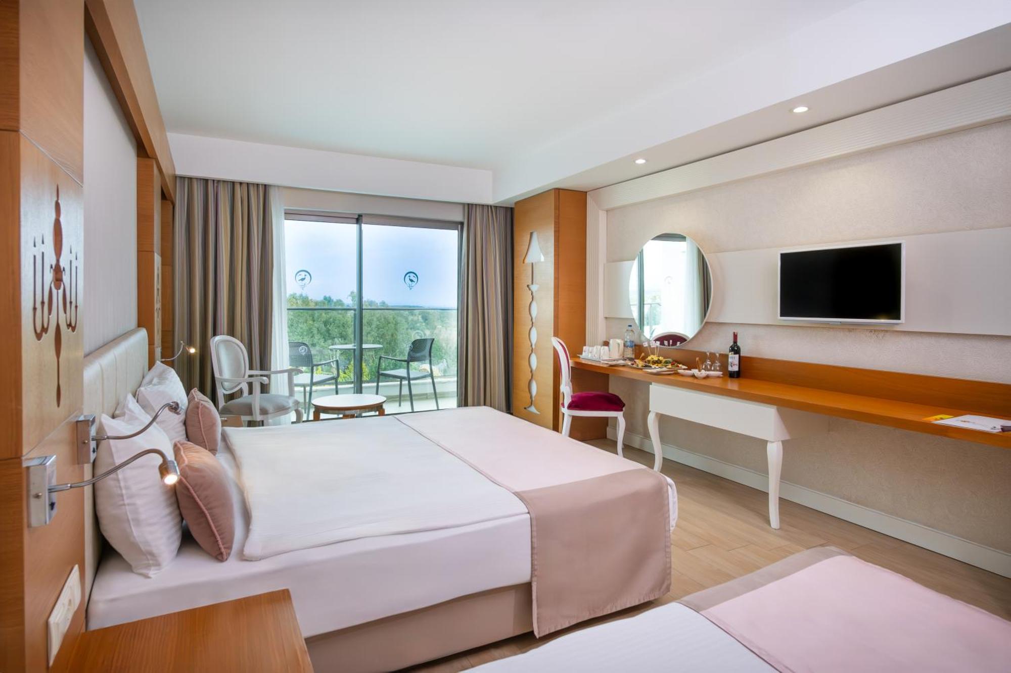 Triple Room with View,1586137018:JPEG