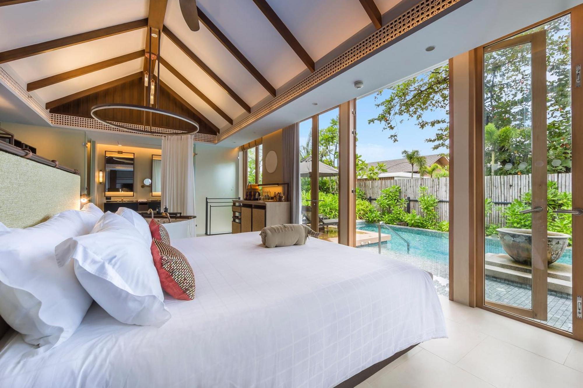 Luxury King Villa with a Pool,1618330965:JPEG