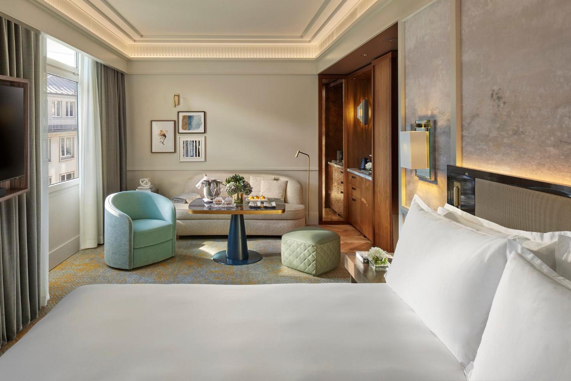 Junior Suite