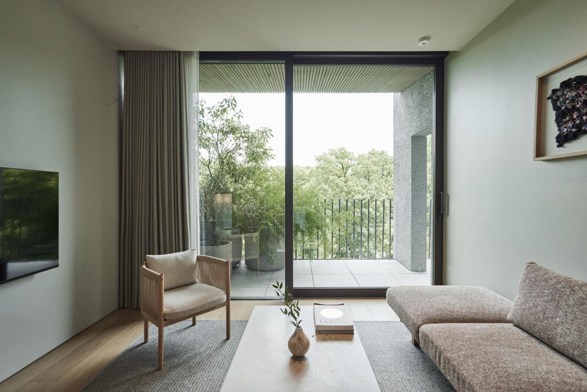 Suite mit Balkon und Parkblick