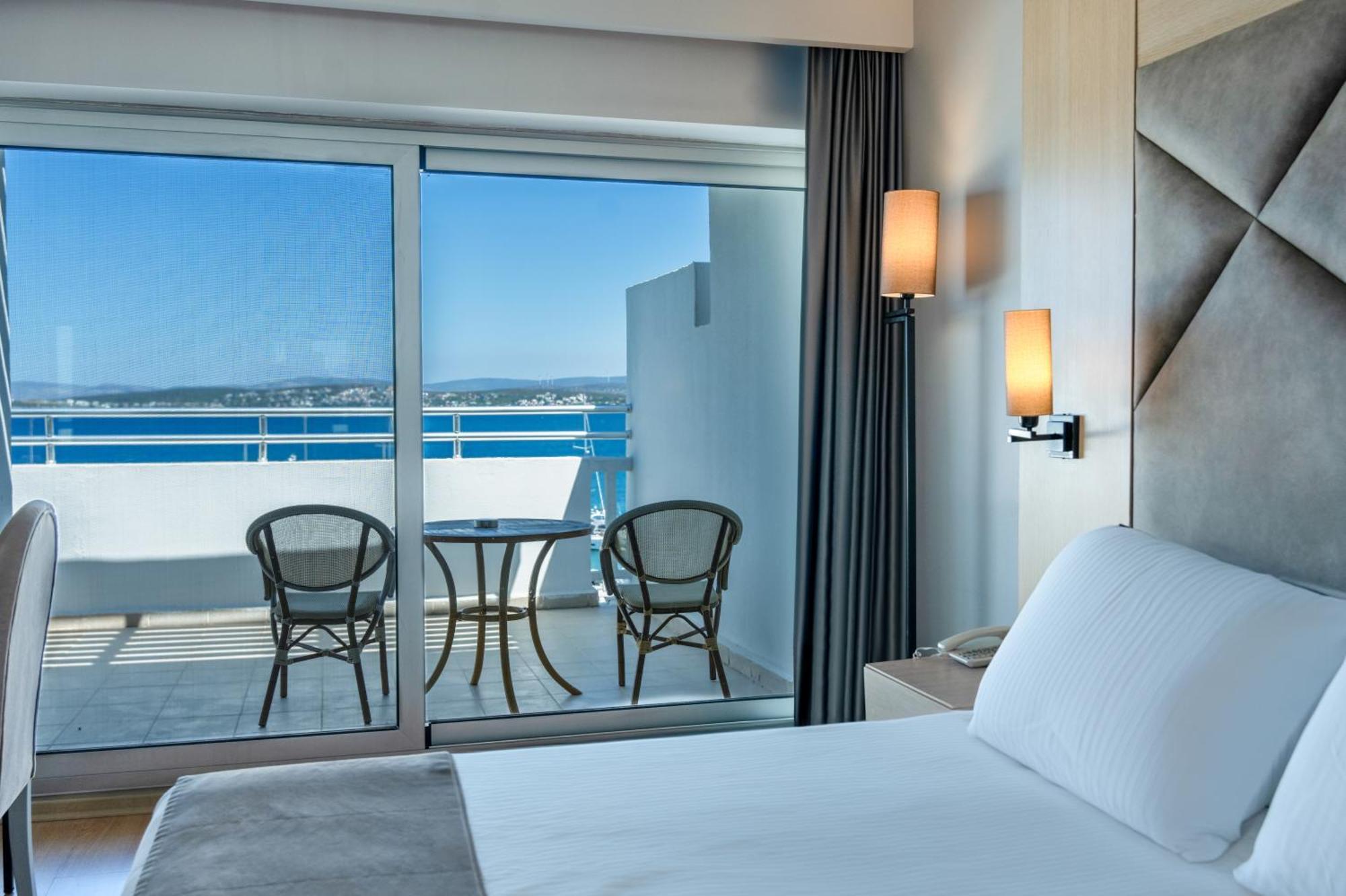 Large Double Room,1611066929:JPEG