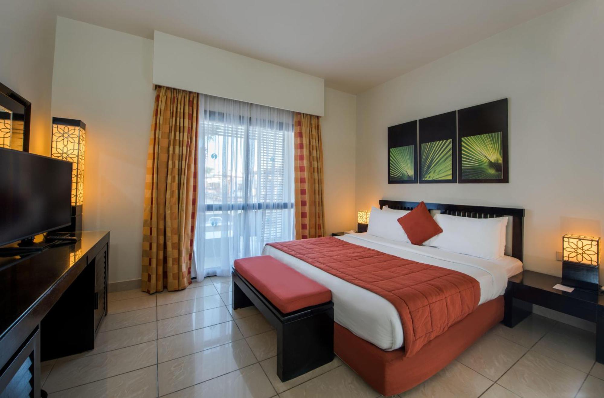 Superior Room with Pool View,1614784717:JPEG