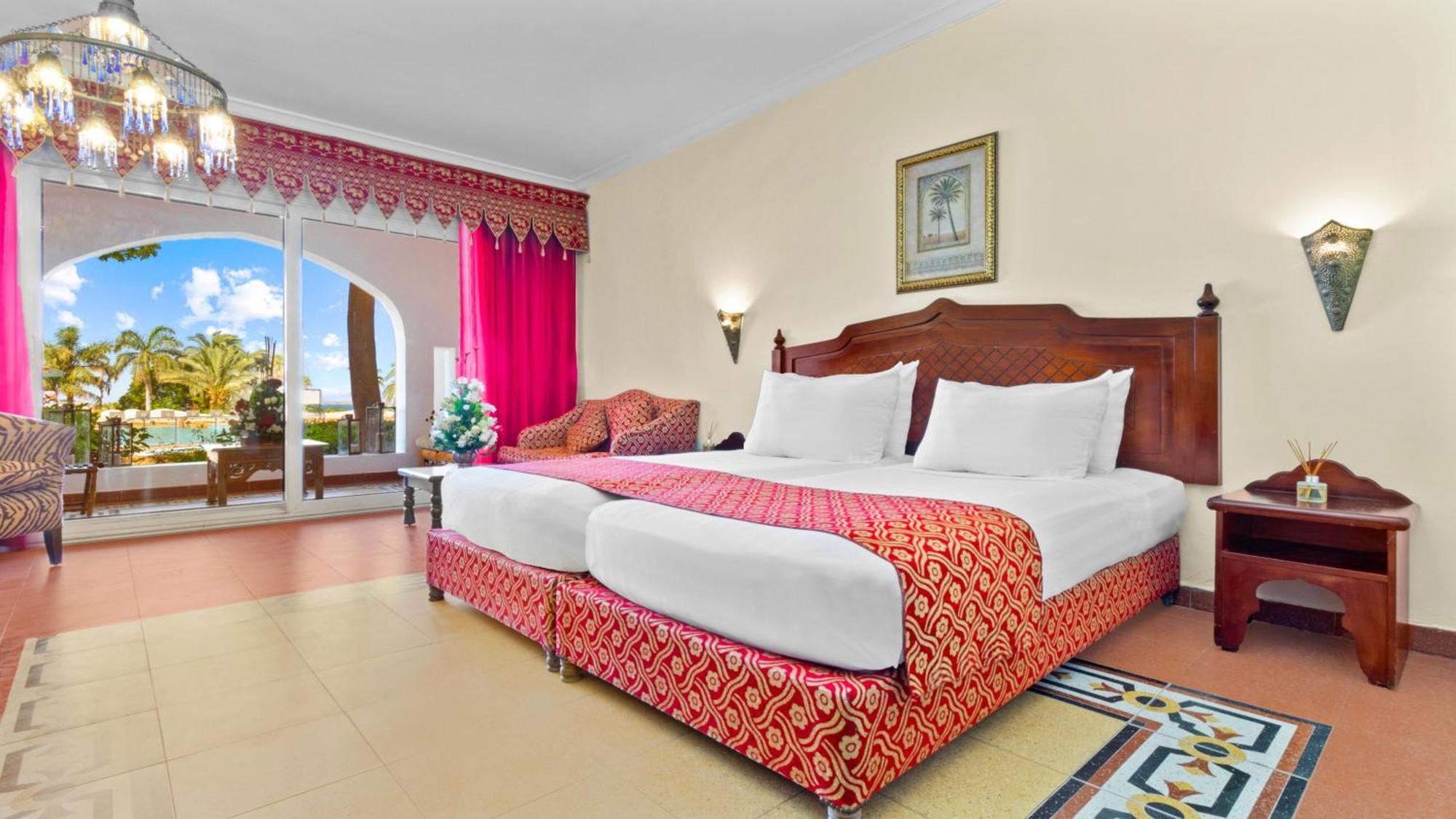 Harem Deluxe Queen or Twin Room -Pool View & Garden View,1615647065:JPEG