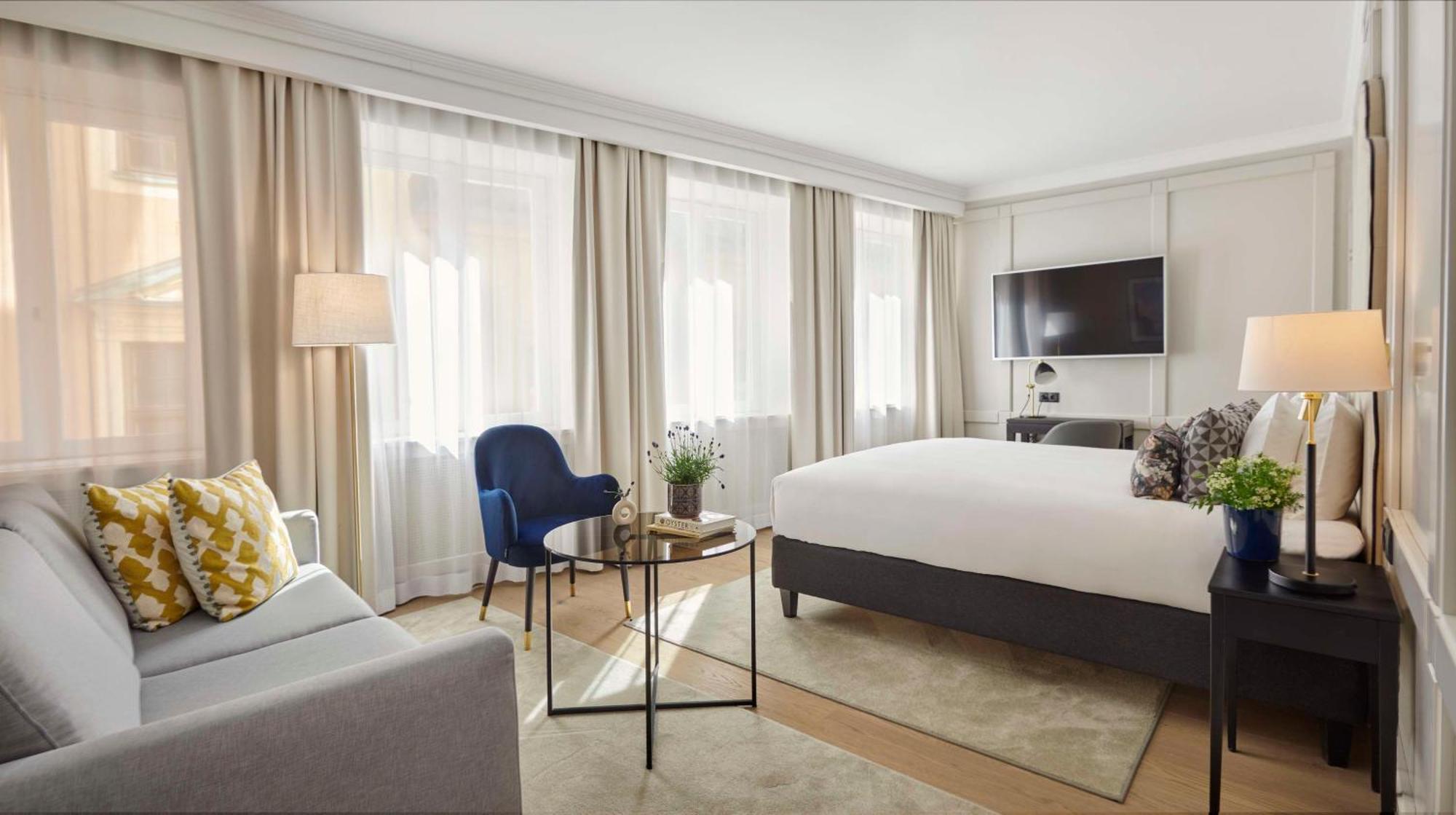 Deluxe King Room with Sauna,1622012358:JPEG