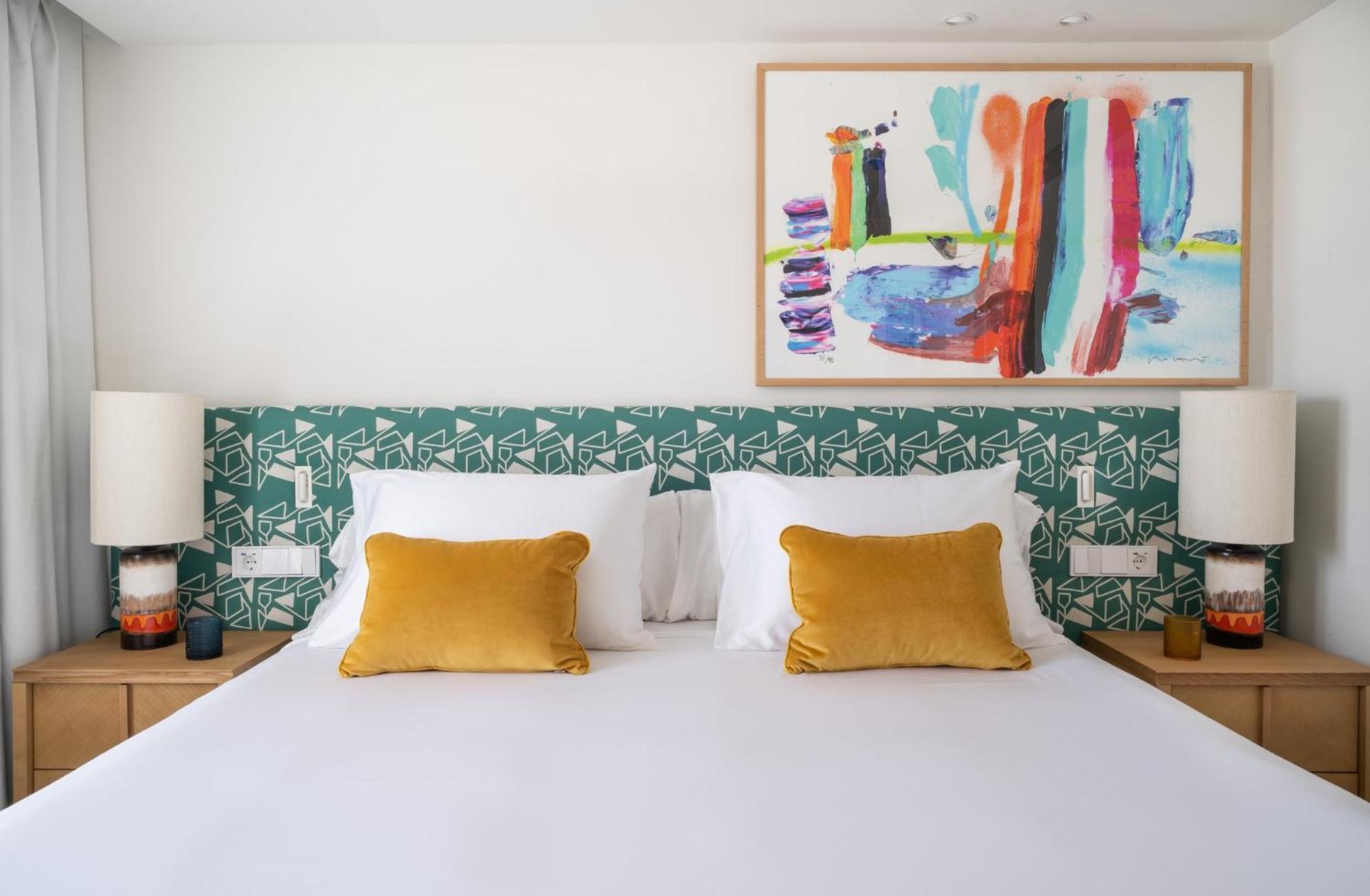 Duplex Studio Suite with Balcony and Sea View,1640546022:JPEG