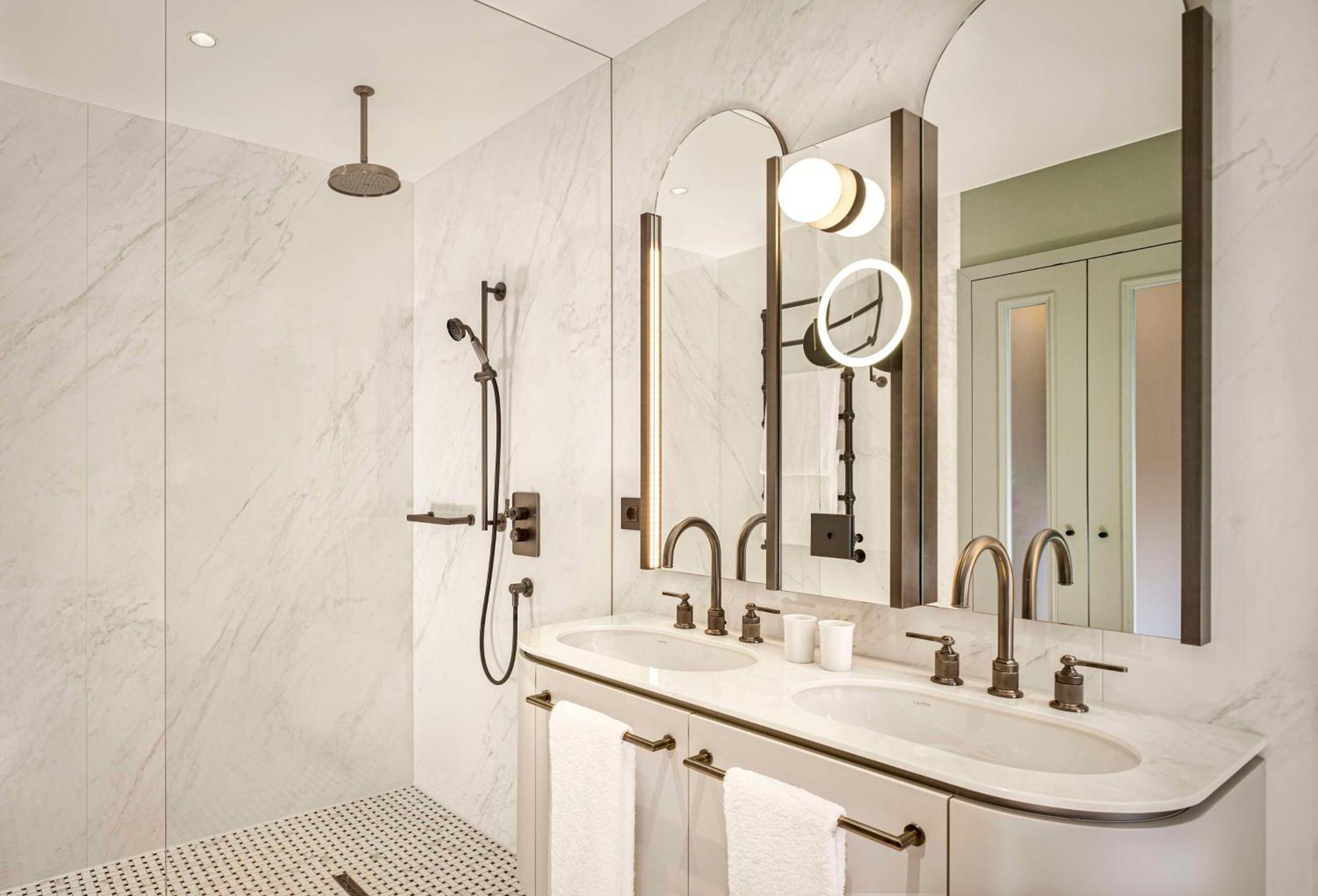 Grand Palais Room,1643137822:JPEG