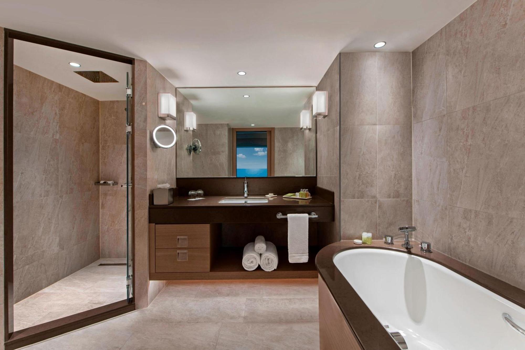 Ocean Suite with Sea View and Lounge Access,1643145104:JPEG