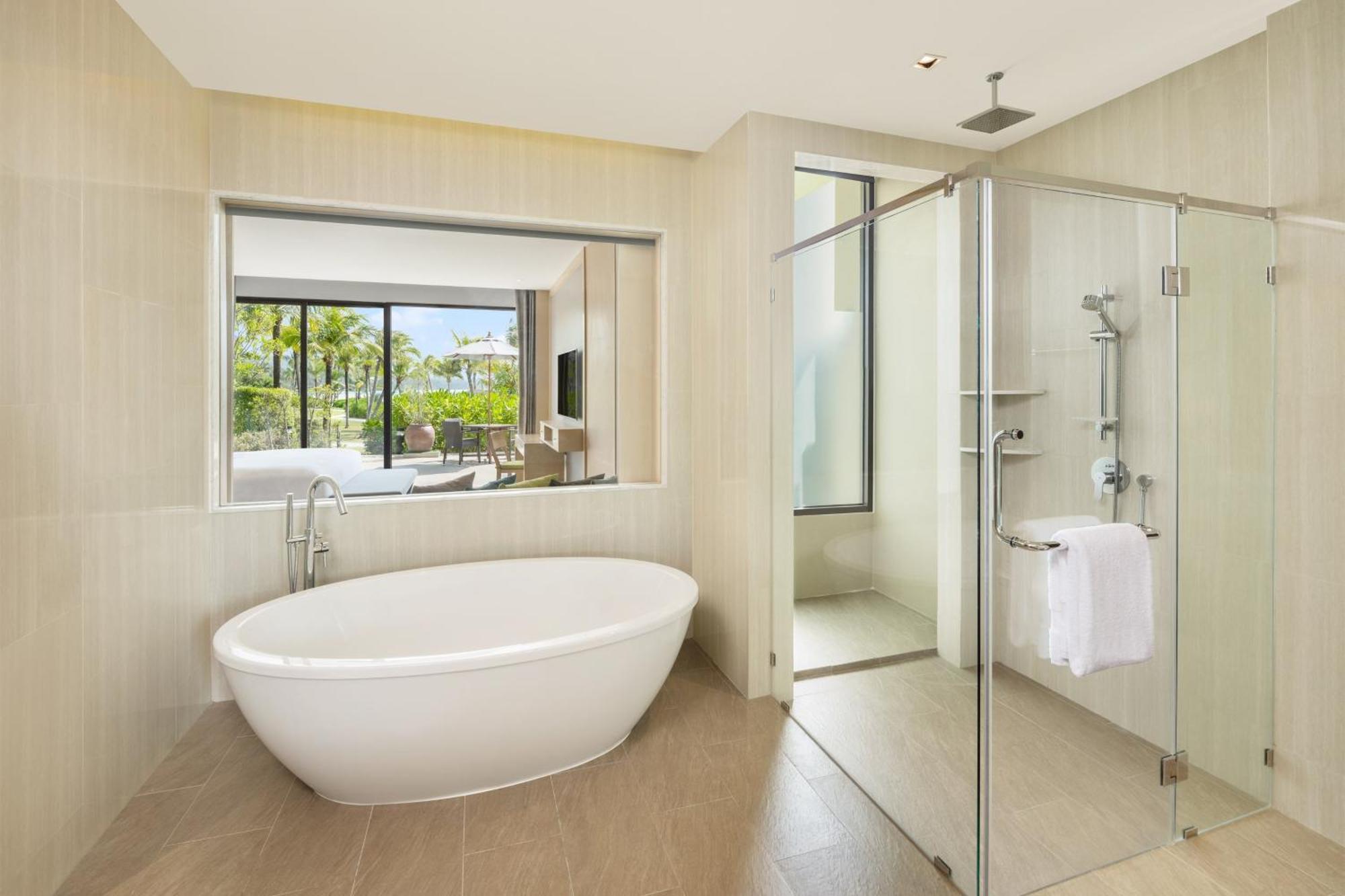 Villa mit 2 Schlafzimmern, 1 Kingsize-Bett und 2 Einzelbetten