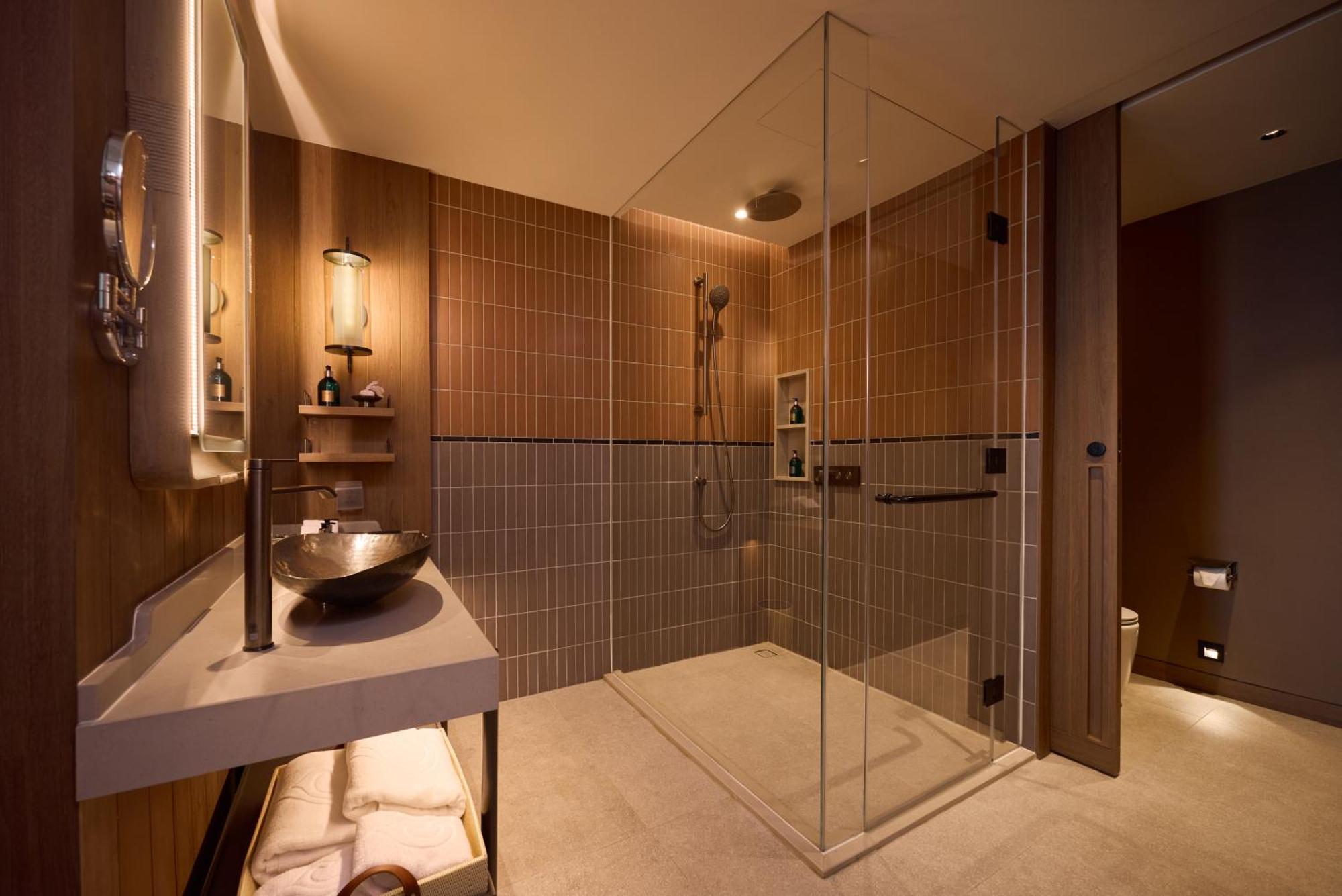 Premium Spa Explorer King,1656180266:JPEG