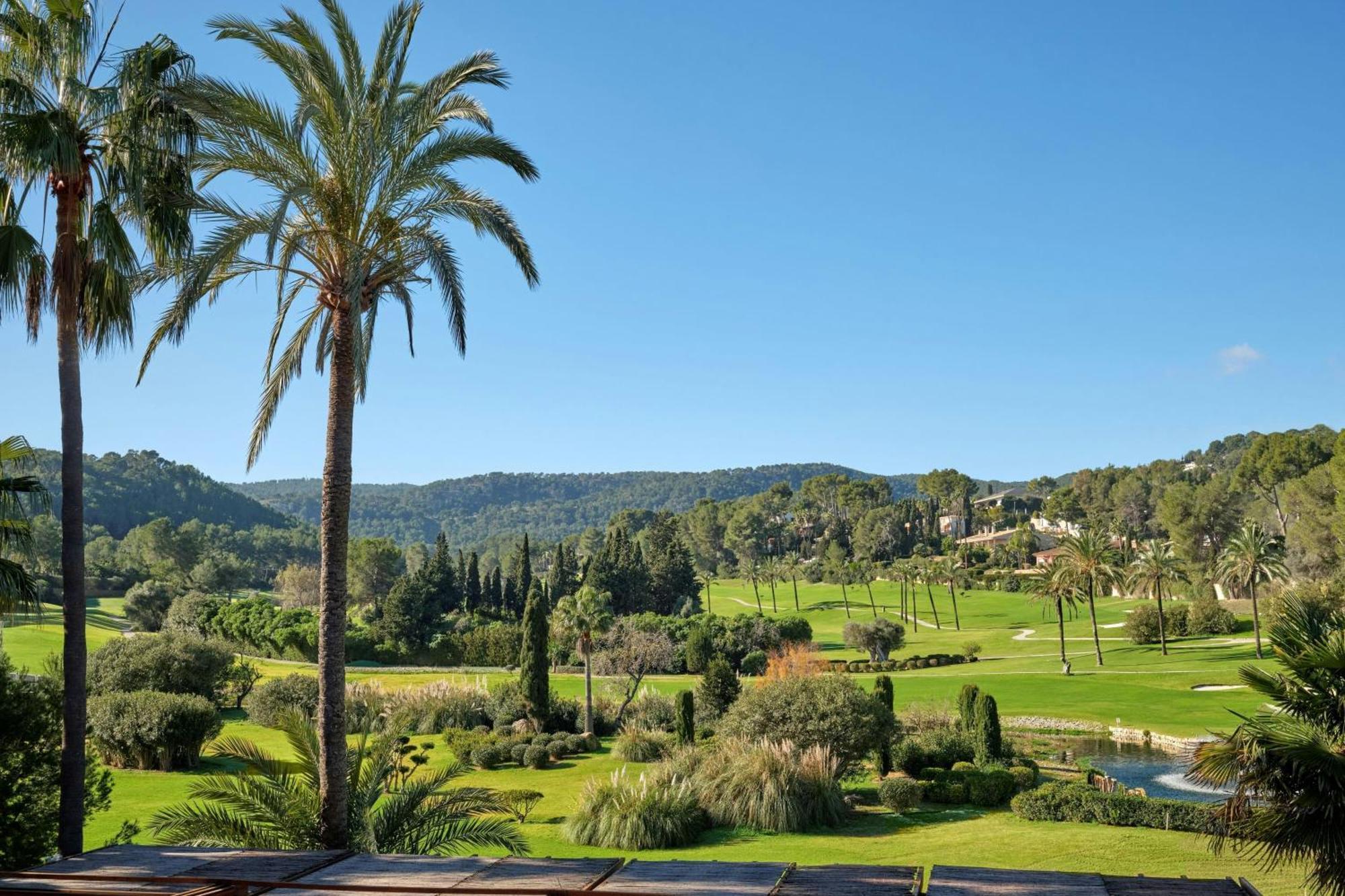 Superior King Room with Resort View,1666636210:JPEG