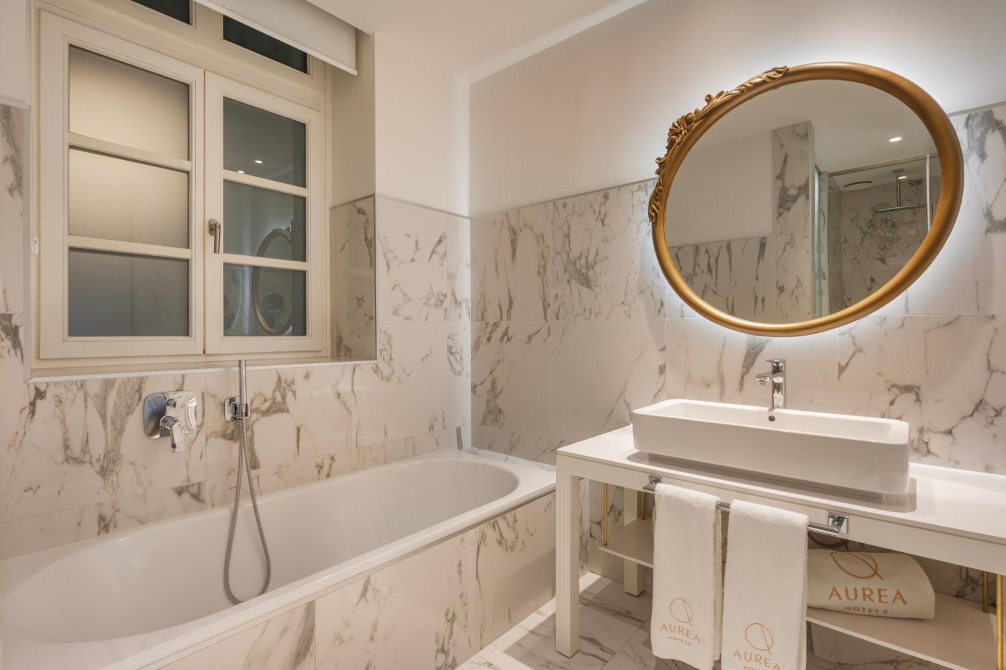 Junior Suite,1673989827:JPEG