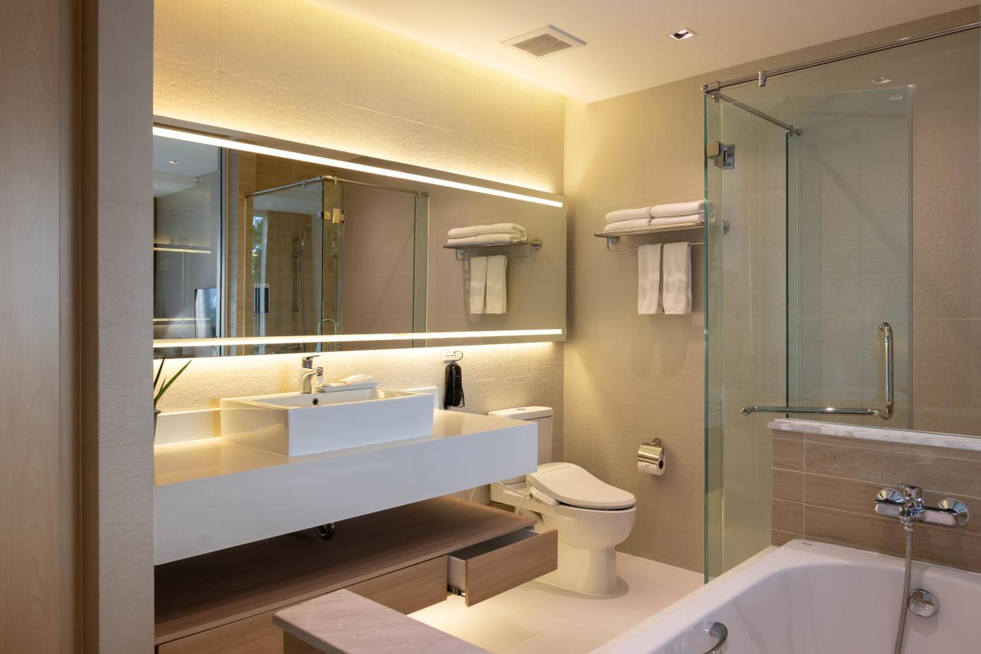 Double or Twin Room Garden View