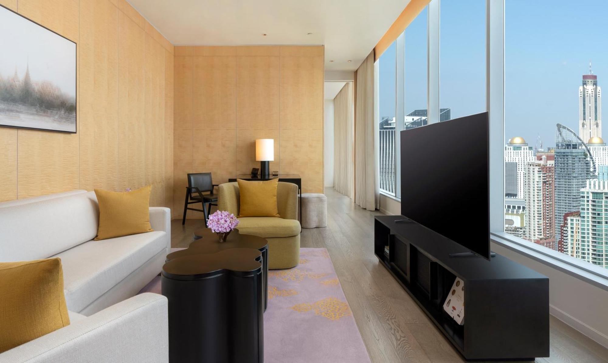 Deluxe Suite