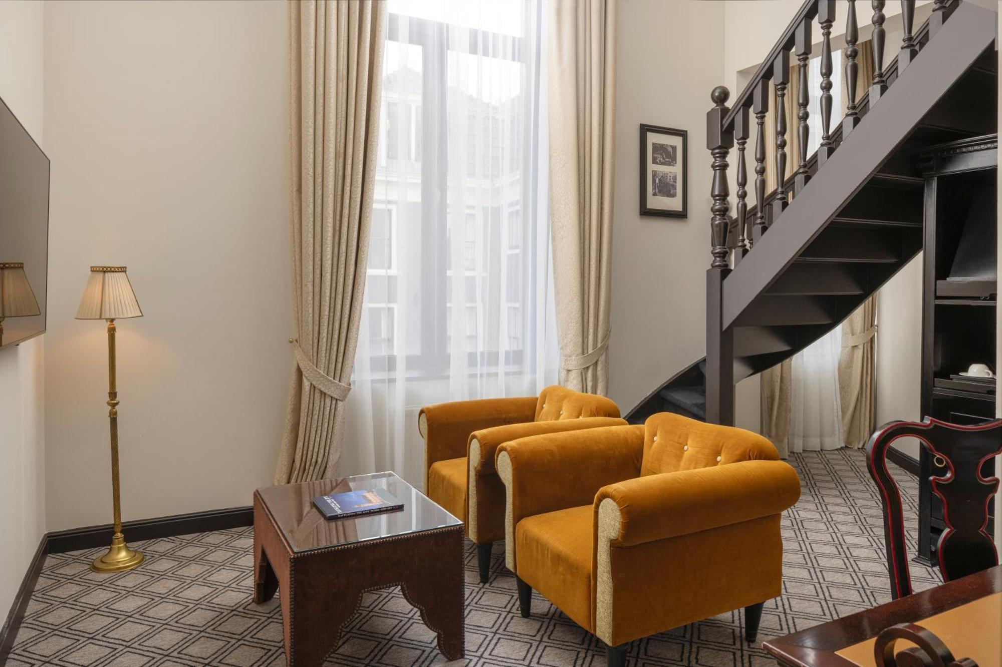 Deluxe Double Room,1688807782:JPEG