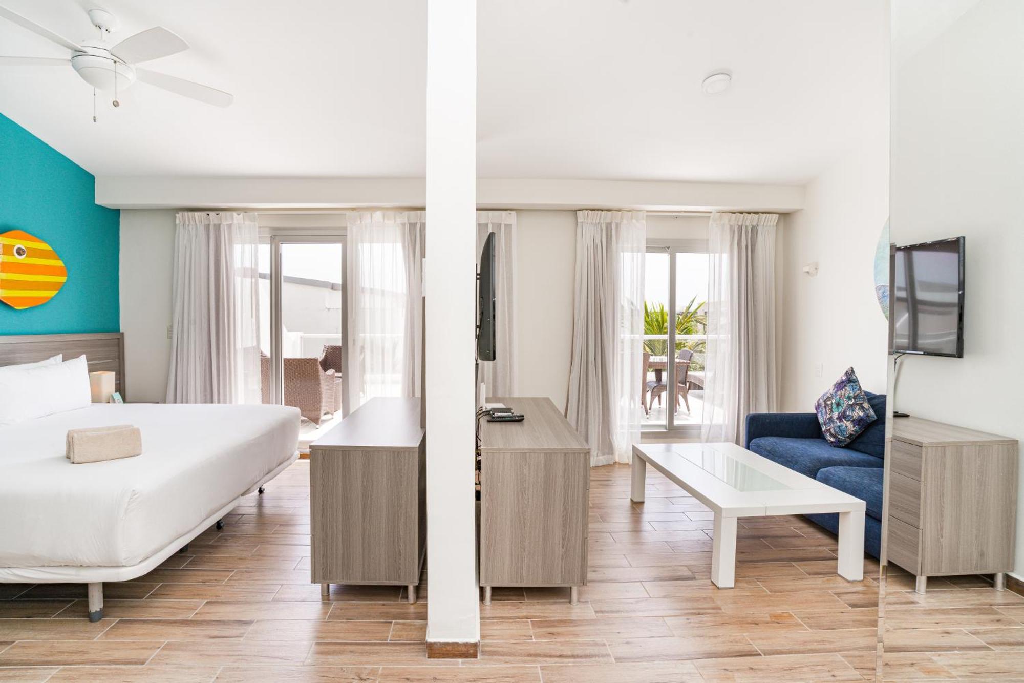 Deluxe Suite,1695781012:JPEG