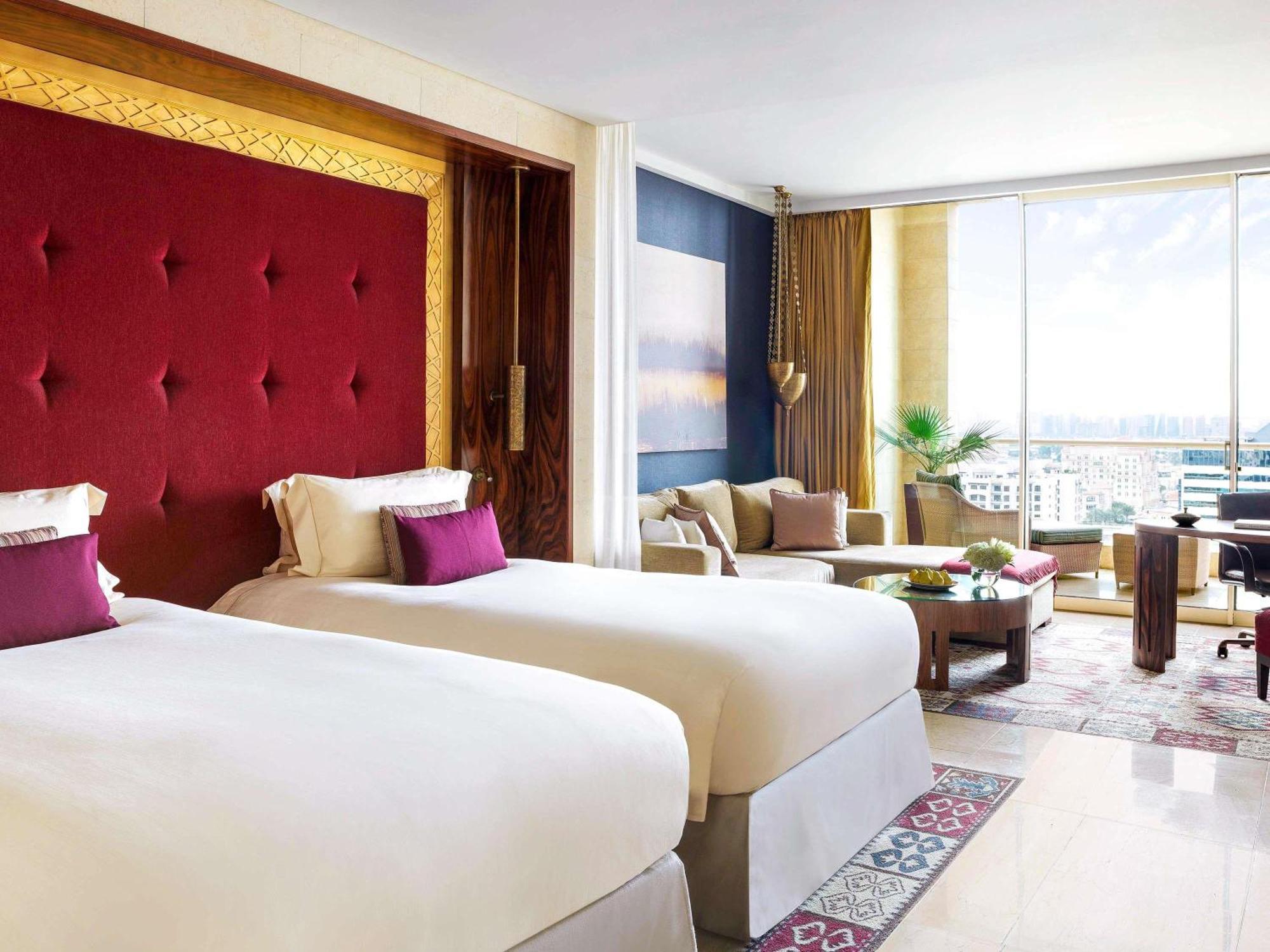 Raffles Club Twin Room with Terrace & Club Lounge Access- including Daily Breakfast, Evening Drinks & Canapes,1716990630:JPEG