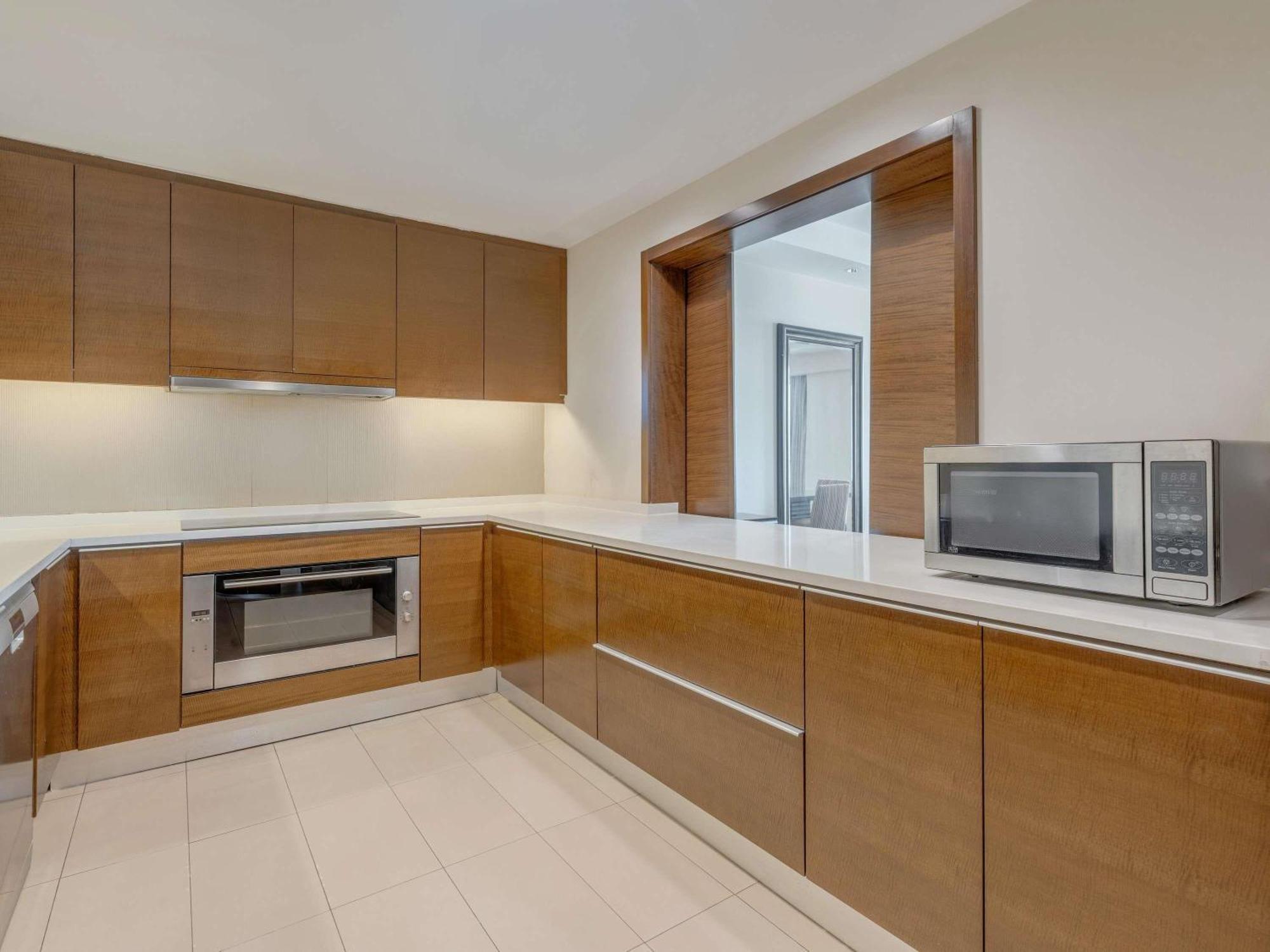 Three-Bedroom Premium Apartment,1717070196:JPEG