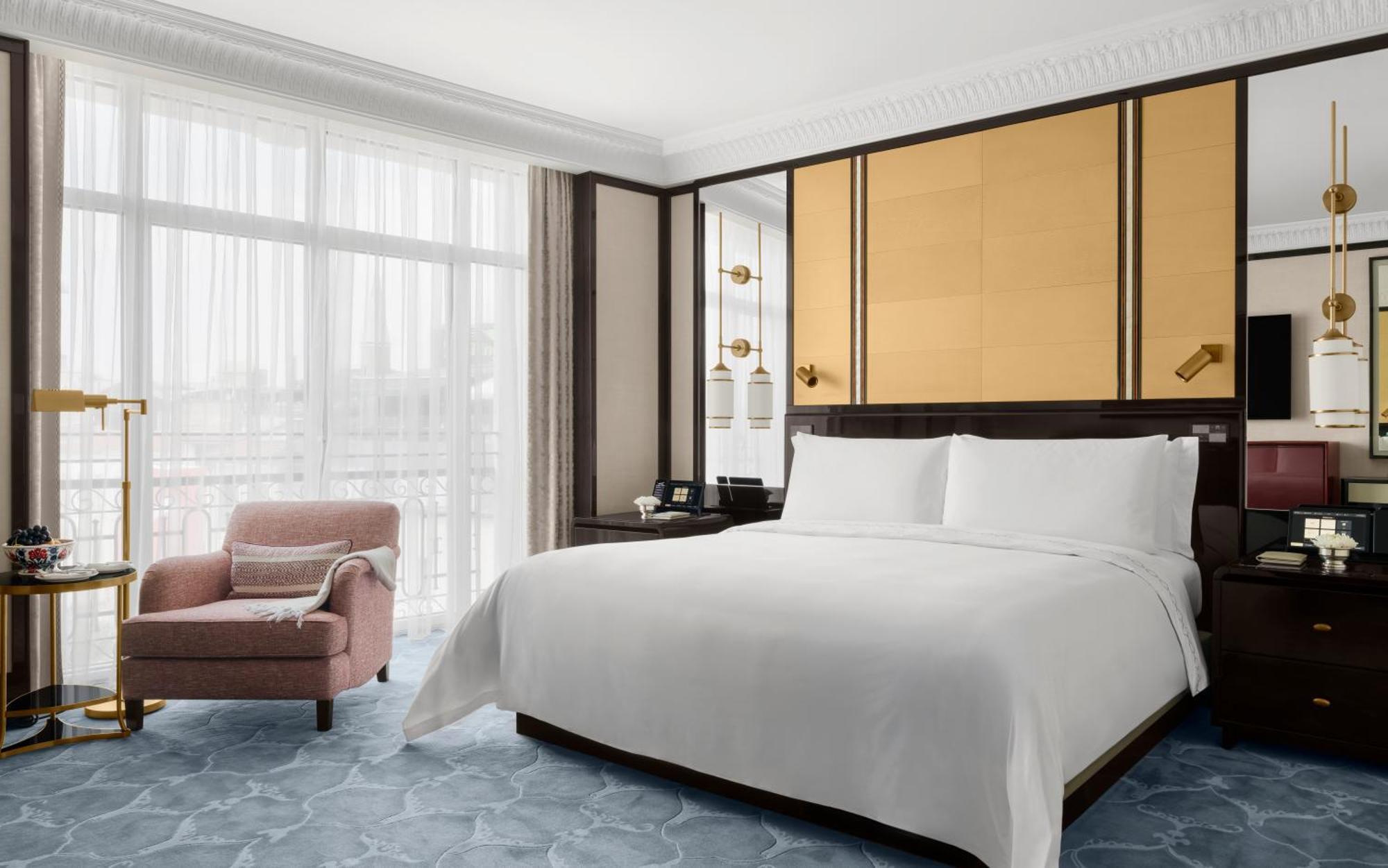 Deluxe Room King,1739749196:JPEG