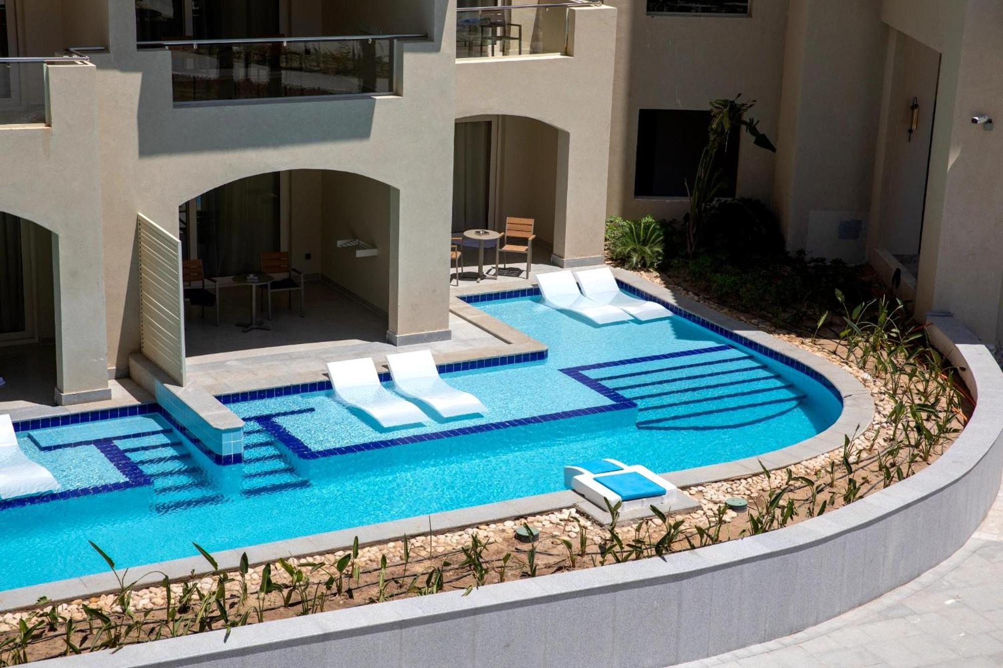 Superior Swim-up Zimmer (nur für Erwachsene)