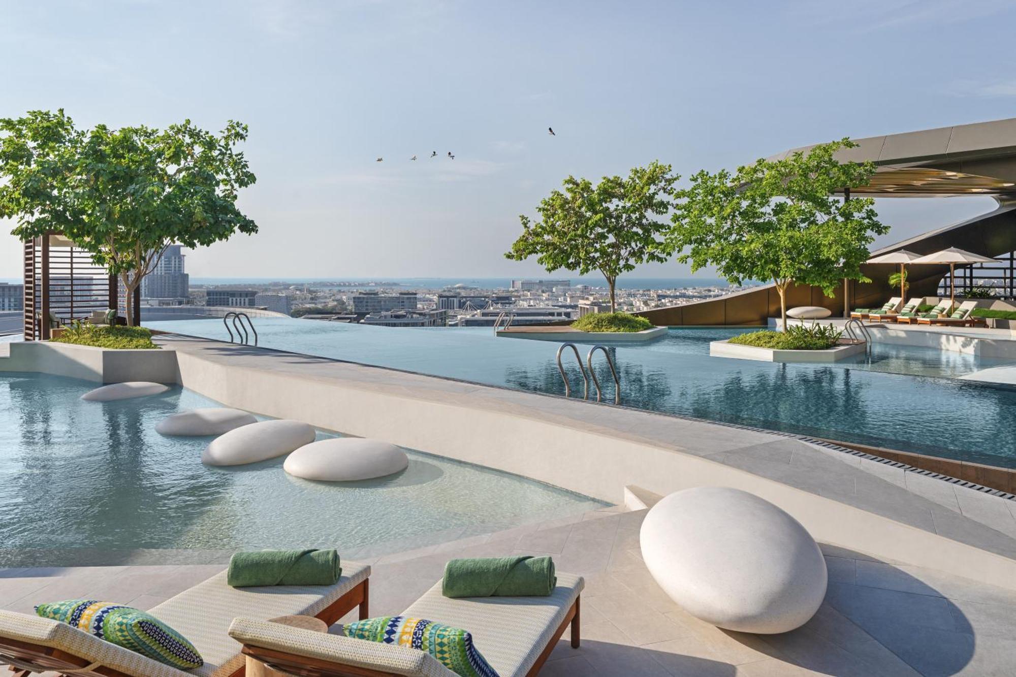 Mandarin Zimmer mit Meerblick und Kingsize-Bett