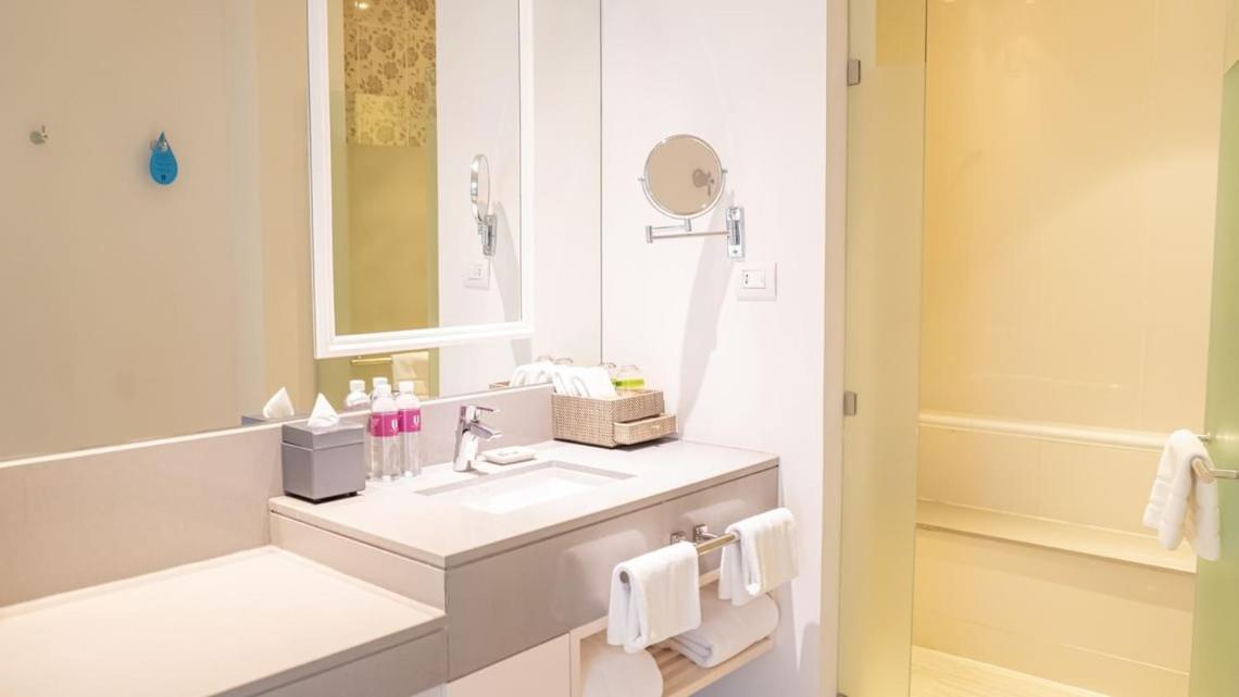 Deluxe Garden ( 24 hours Use of Room ),1742903904:JPEG