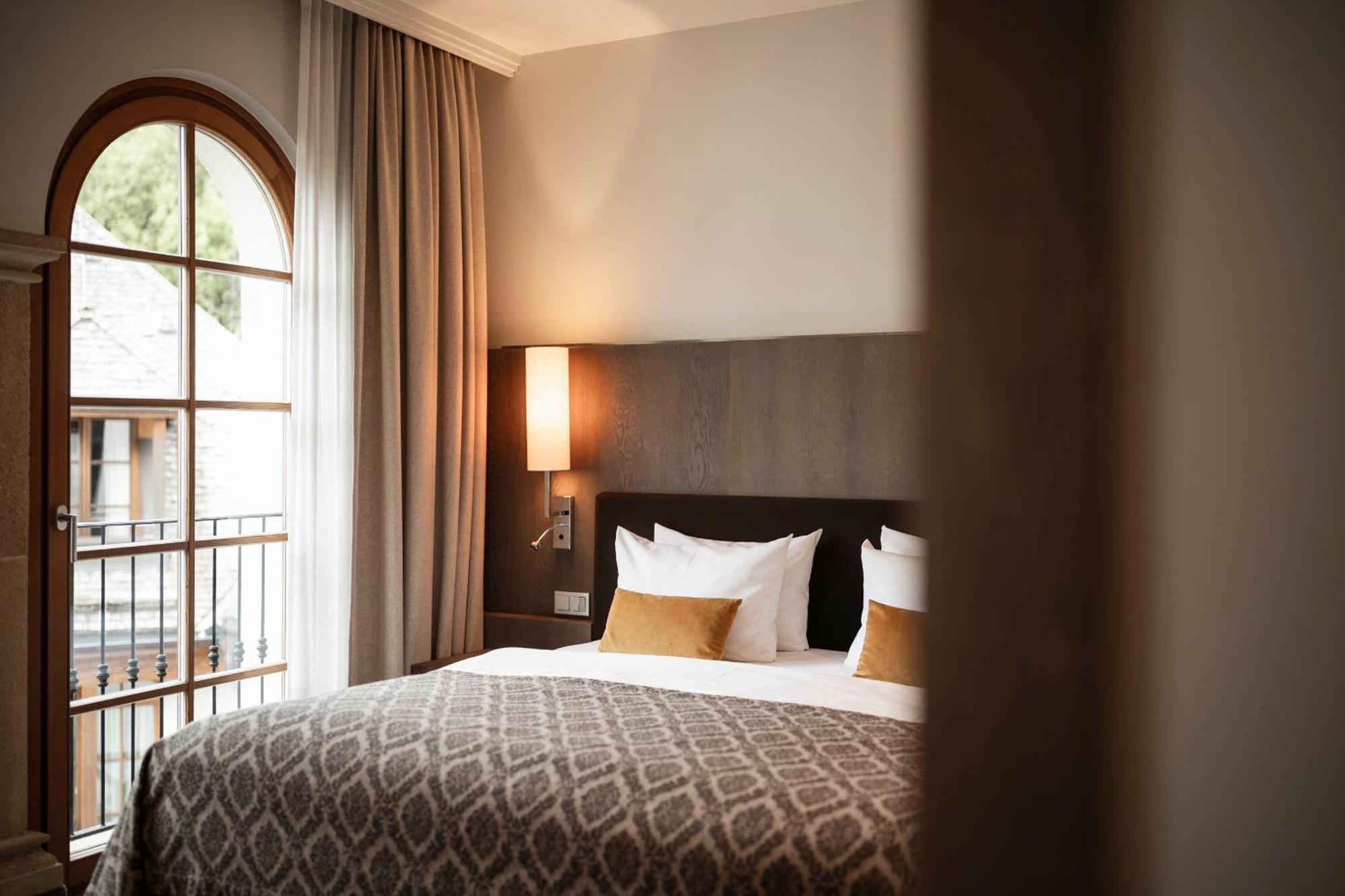 Executive Suite Balcony,1765793380:JPEG