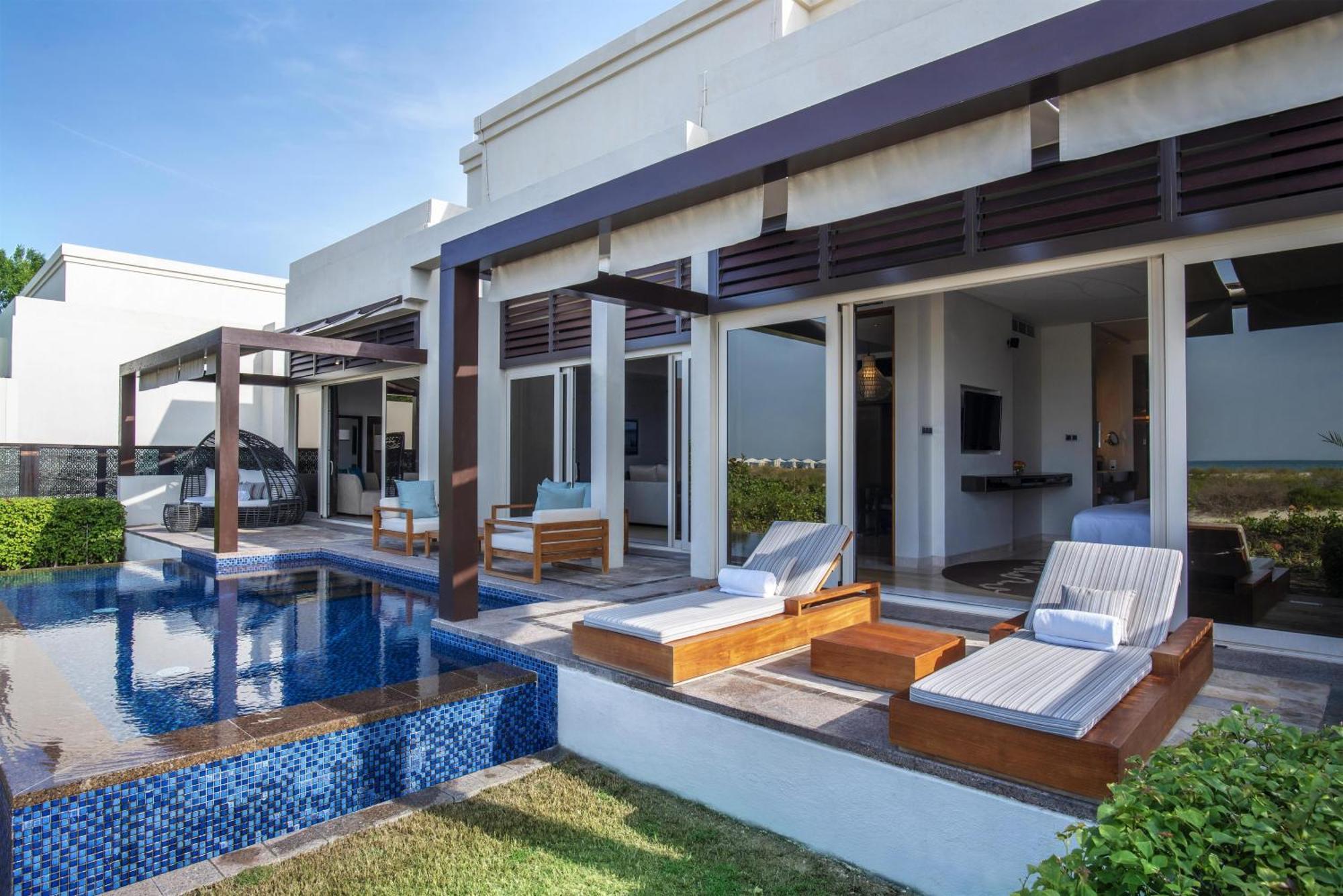 Executive Villa mit 2 Schlafzimmern und eigenem Pool