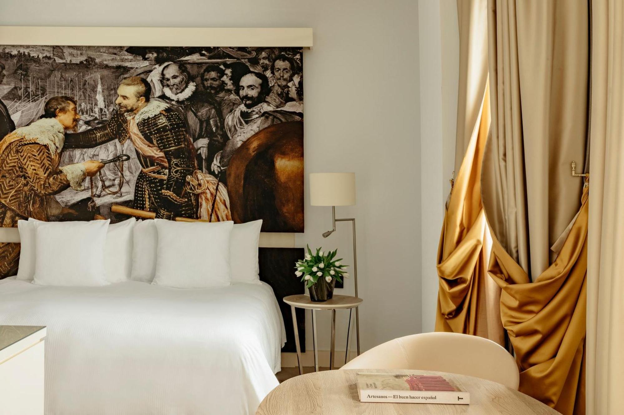 Deluxe Room,1770835930:JPEG