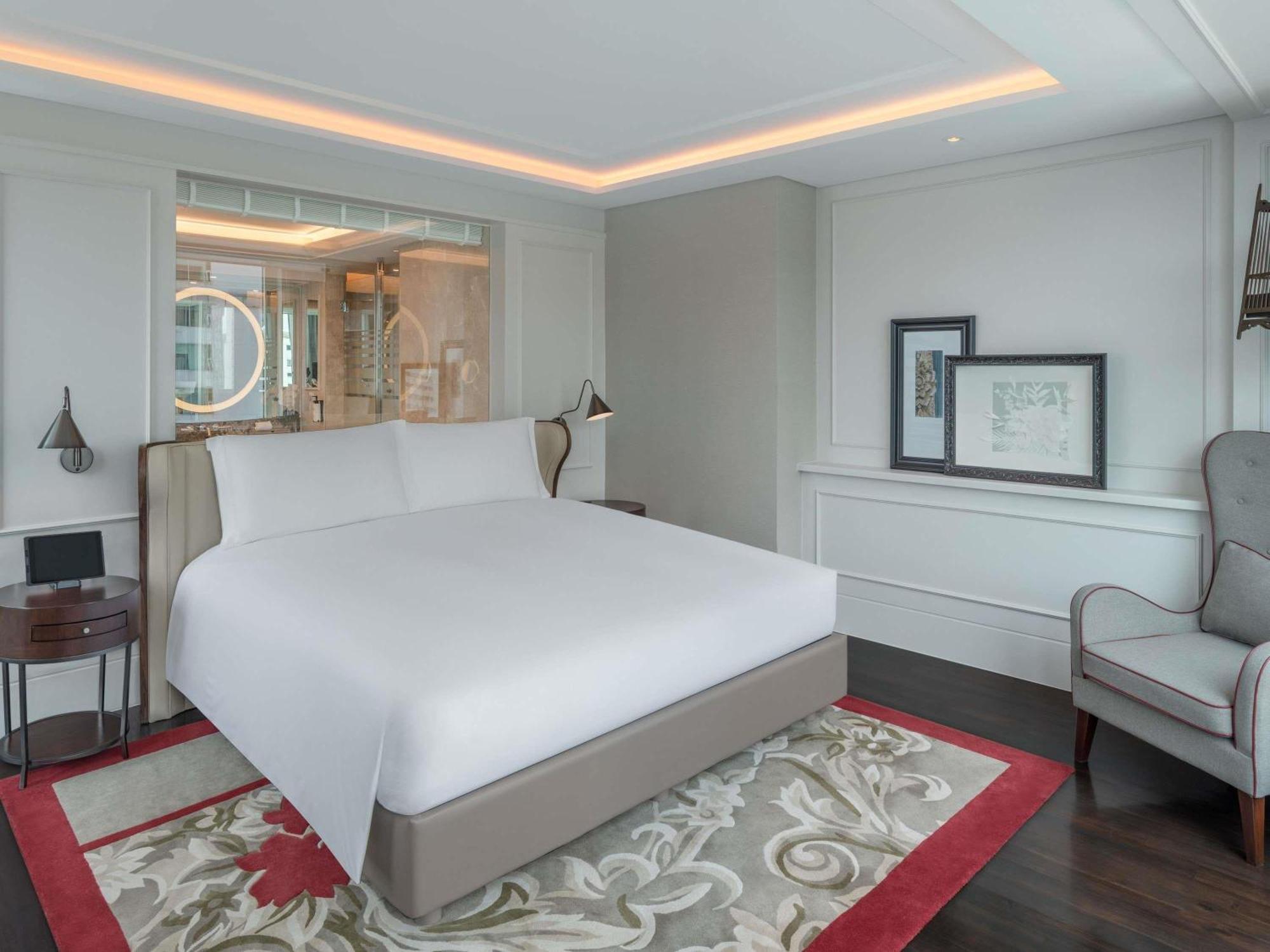 Junior Suite mit Kingsize-Bett – Zugang zum Club Millésime