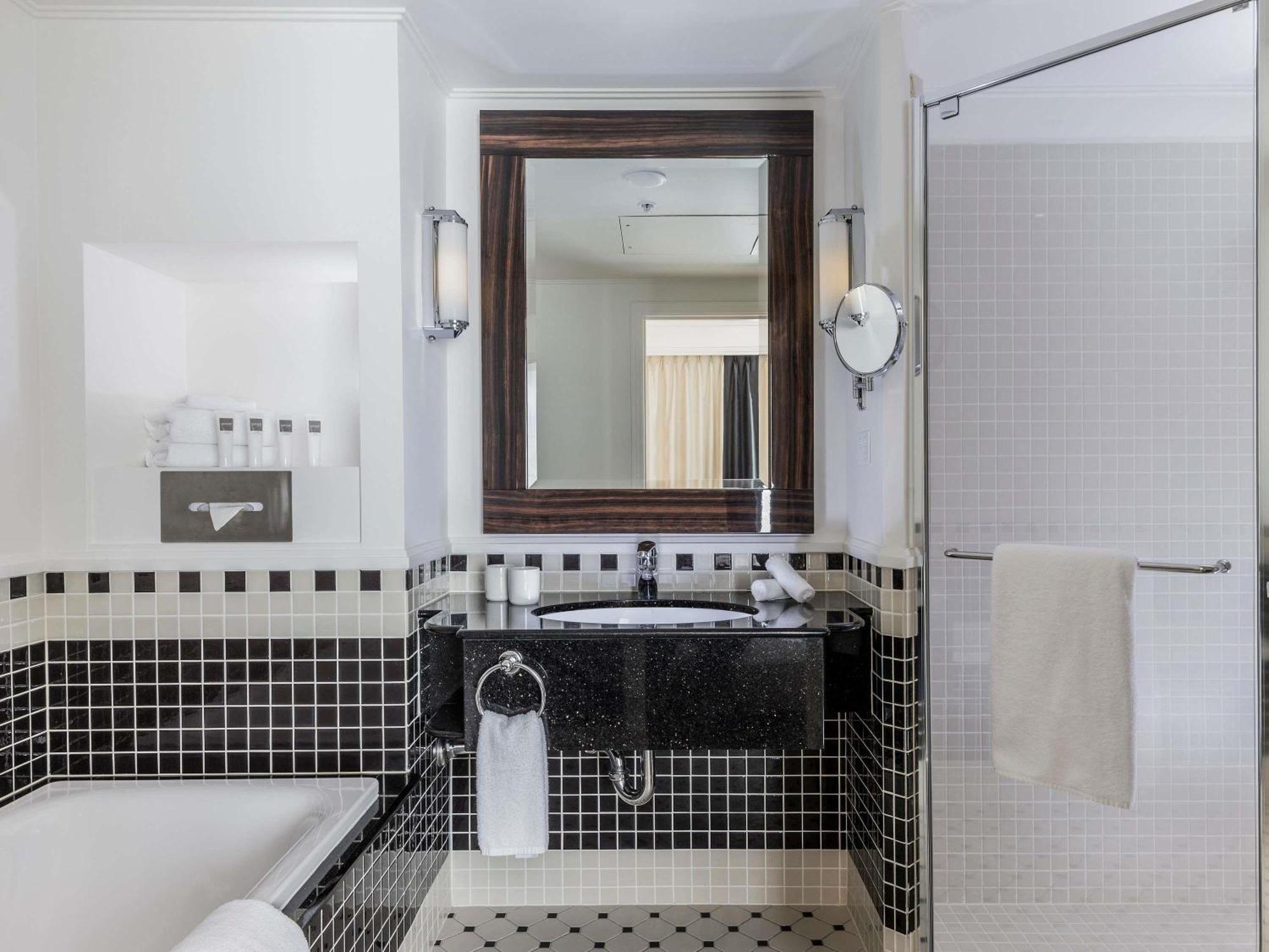 Zweibettzimmer Swiss Advantage - obere Etage