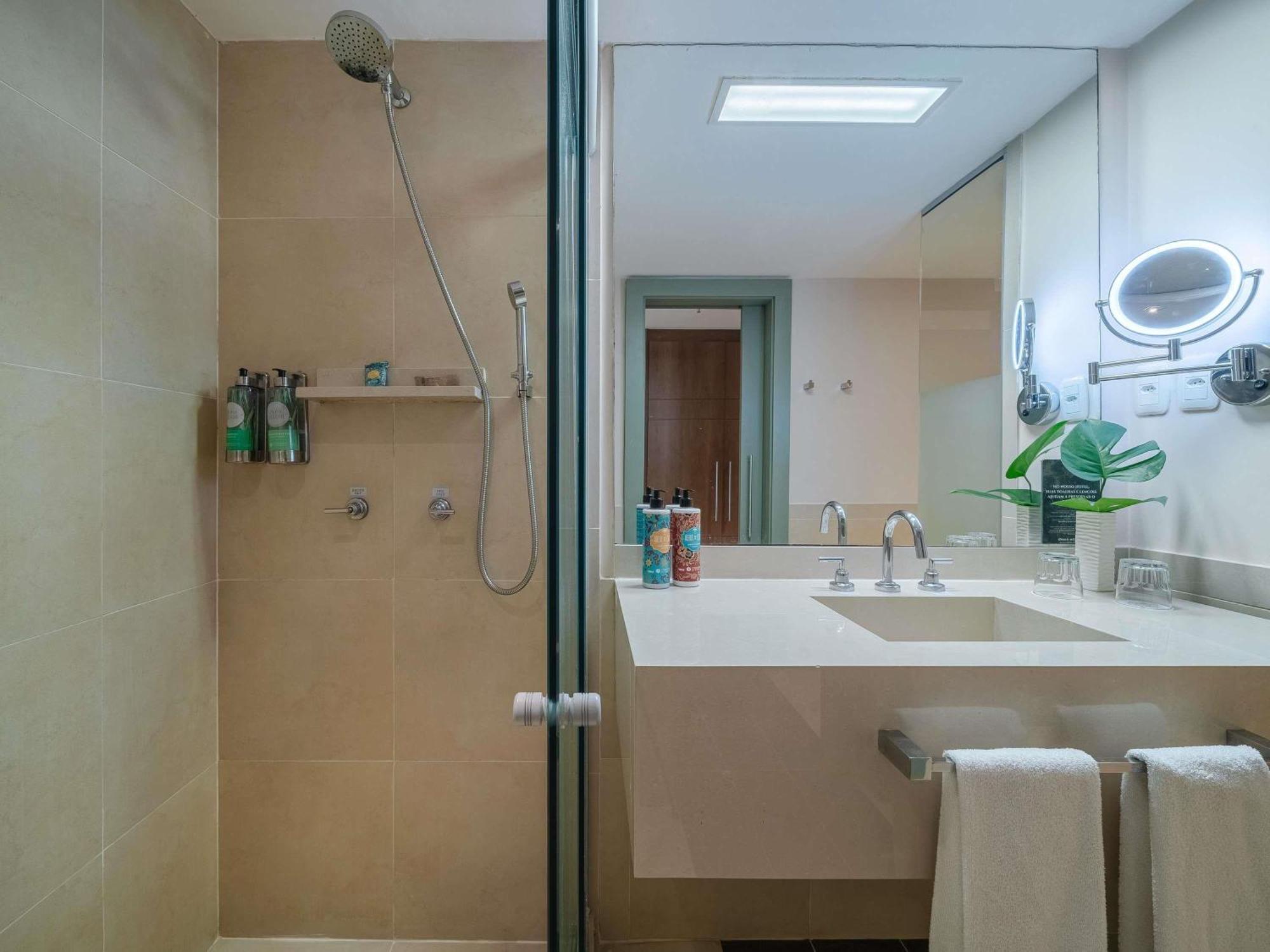 Deluxe Zimmer mit 2 Einzelbetten und Stadtblick