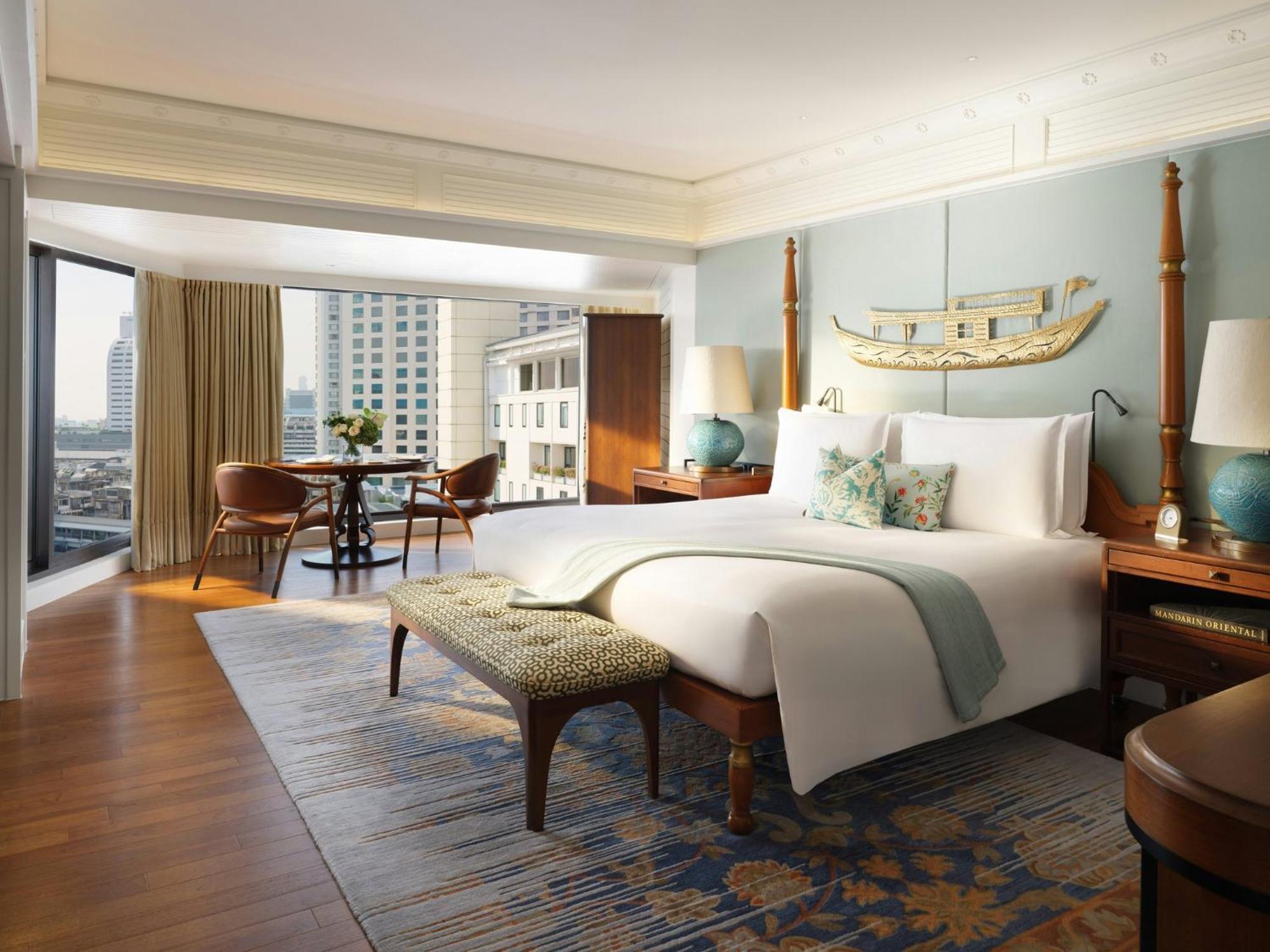 Zimmer Mandarin mit Kingsize-Bett