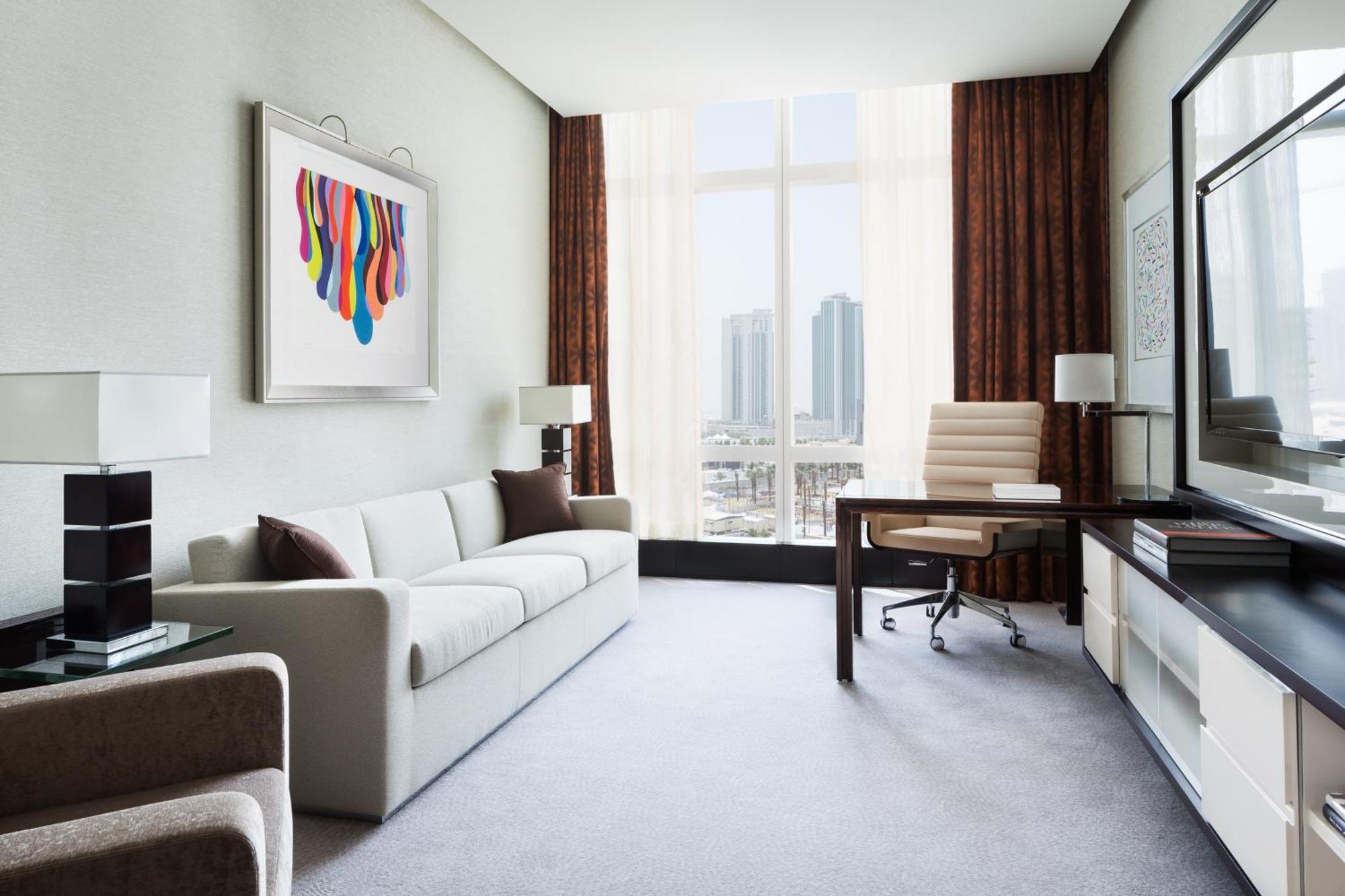 Deluxe Suite - Skyline View (Complimentary upgrade upon arrival),545347878:JPEG