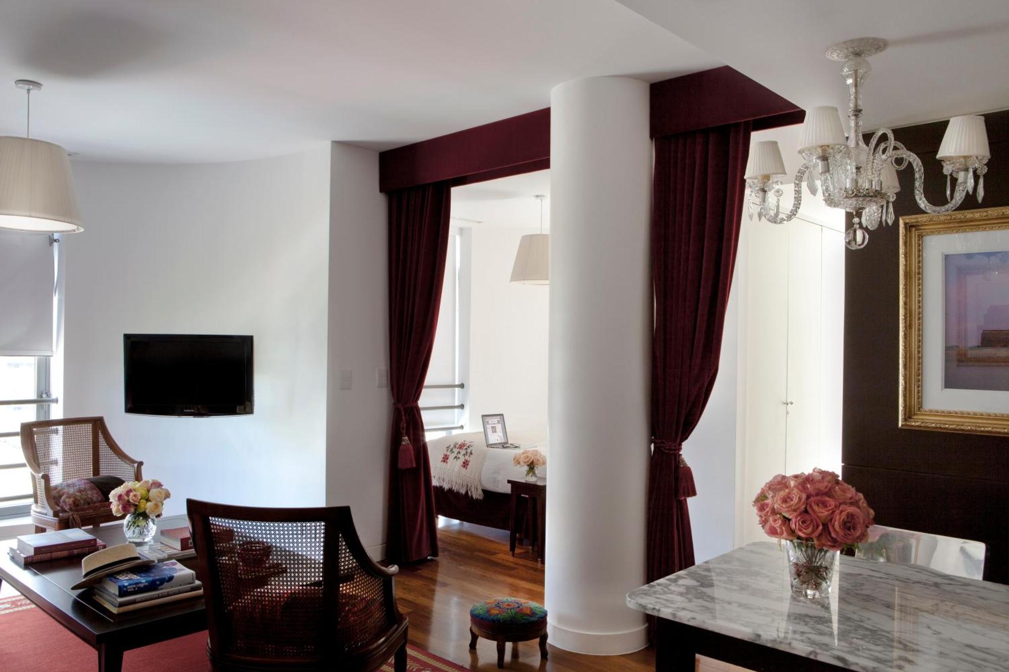 Studio,1038796627:JPEG