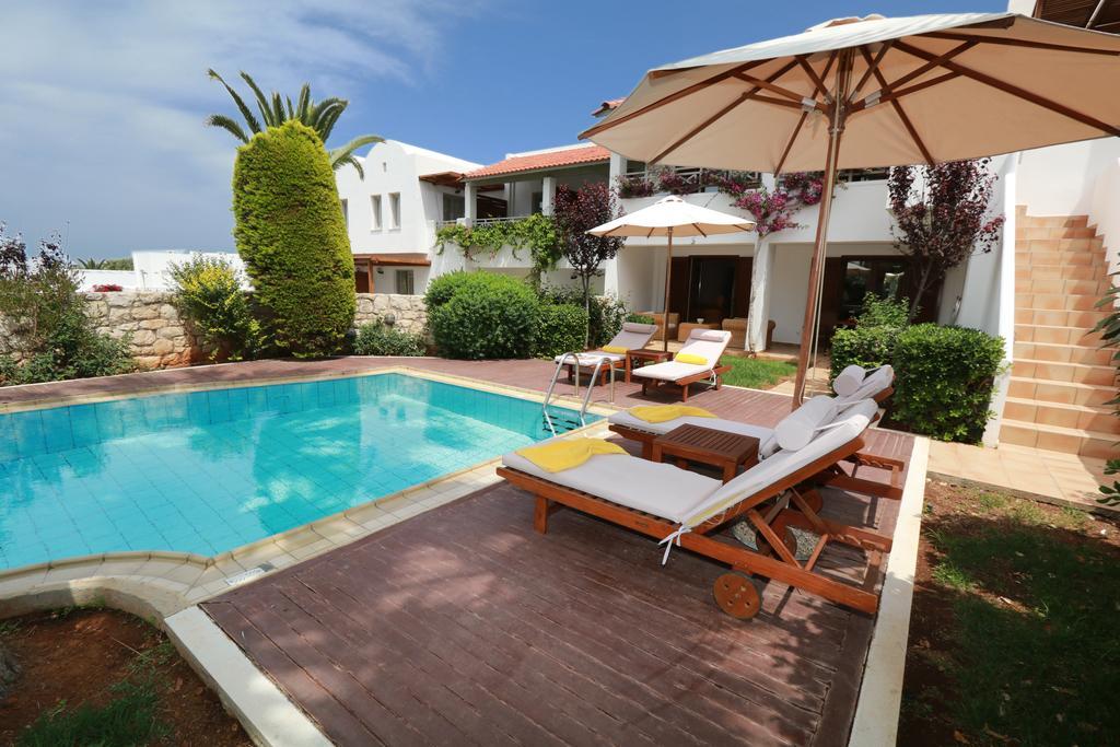 VIP Suite with Sharing Pool,342556528:JPEG