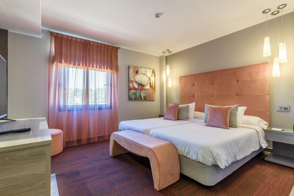 Superior Suite,443834754:JPEG