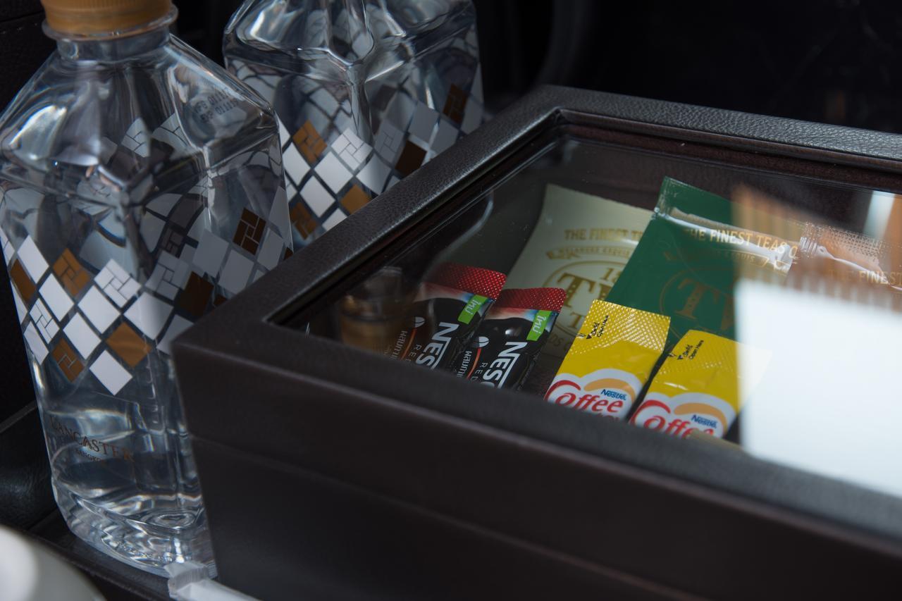 Deluxe King Room,645878442:JPEG