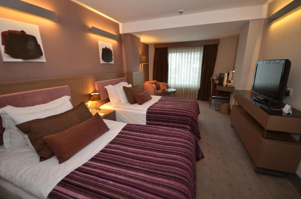 Superior Double Room Access to Spa,908615443:JPEG