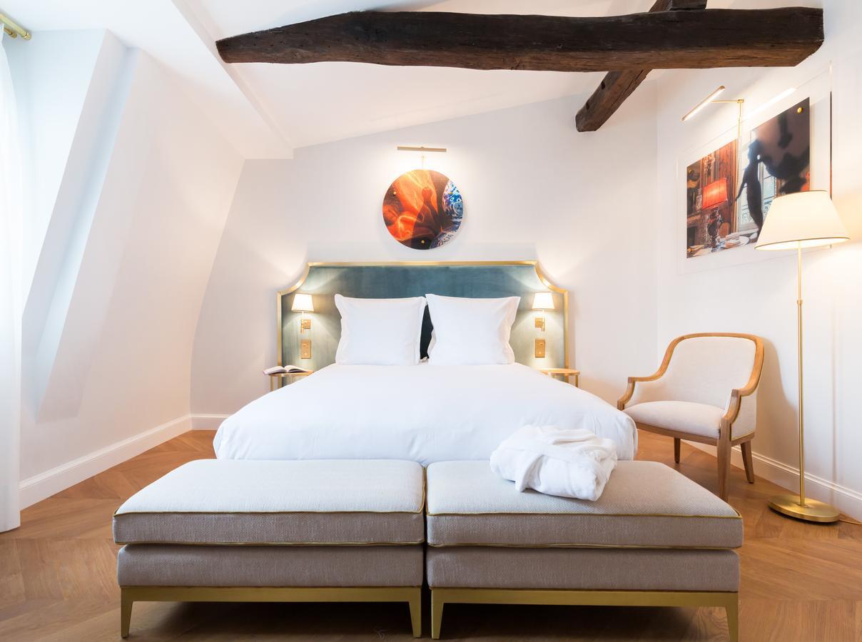 2 Doppelzimmer mit Verbindungstür