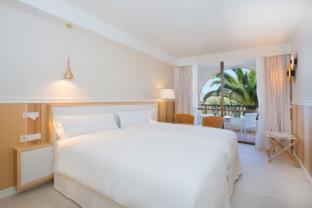 Doppelzimmer mit Gartenblick