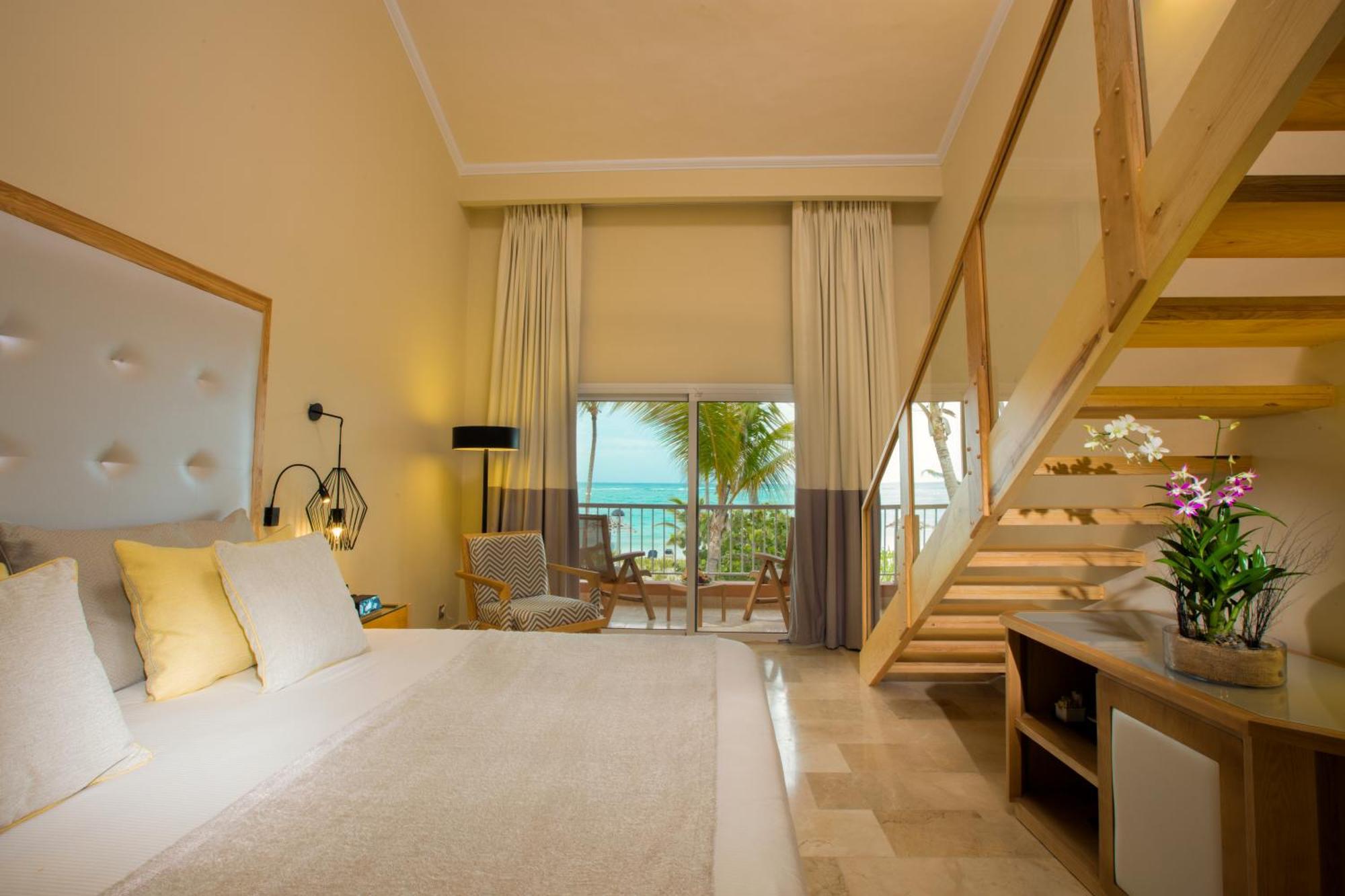 Loft Suite Panoramic Ocean View