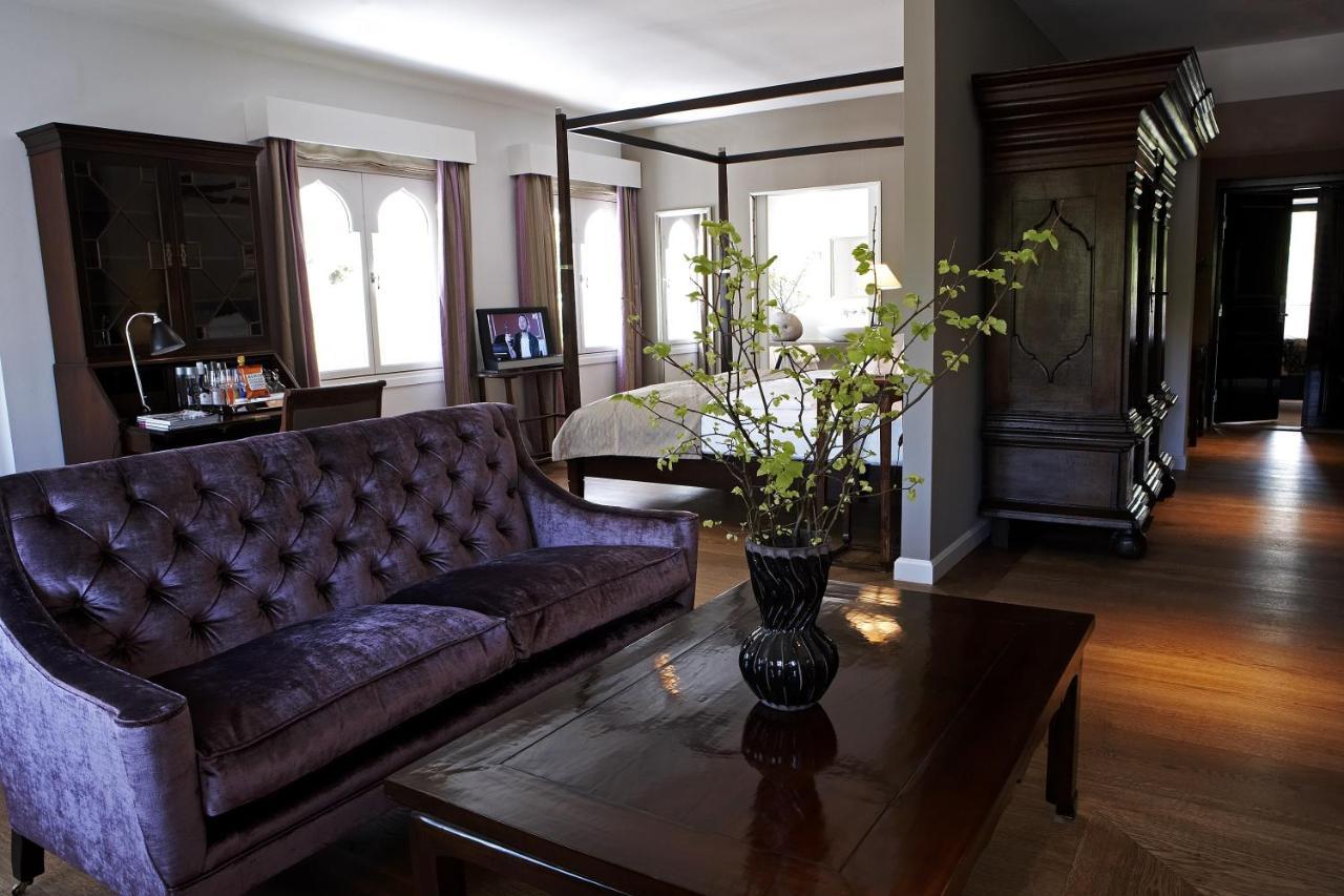 Corner Suite,727373344:JPEG