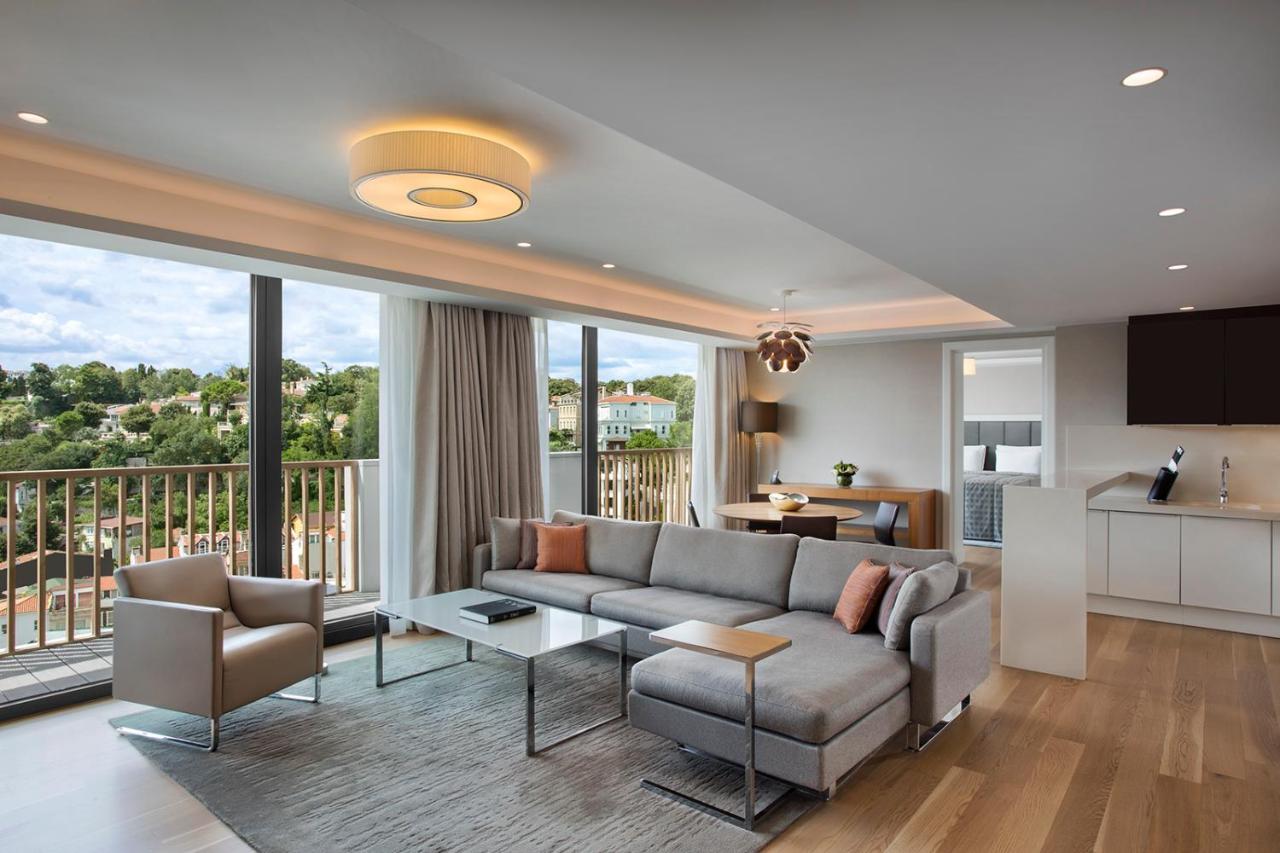 Two-Bedroom Residence with Marina View,743736253:JPEG