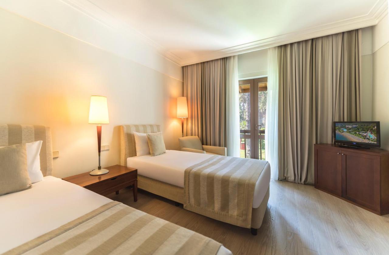 Family Room with Garden View,750276827:JPEG