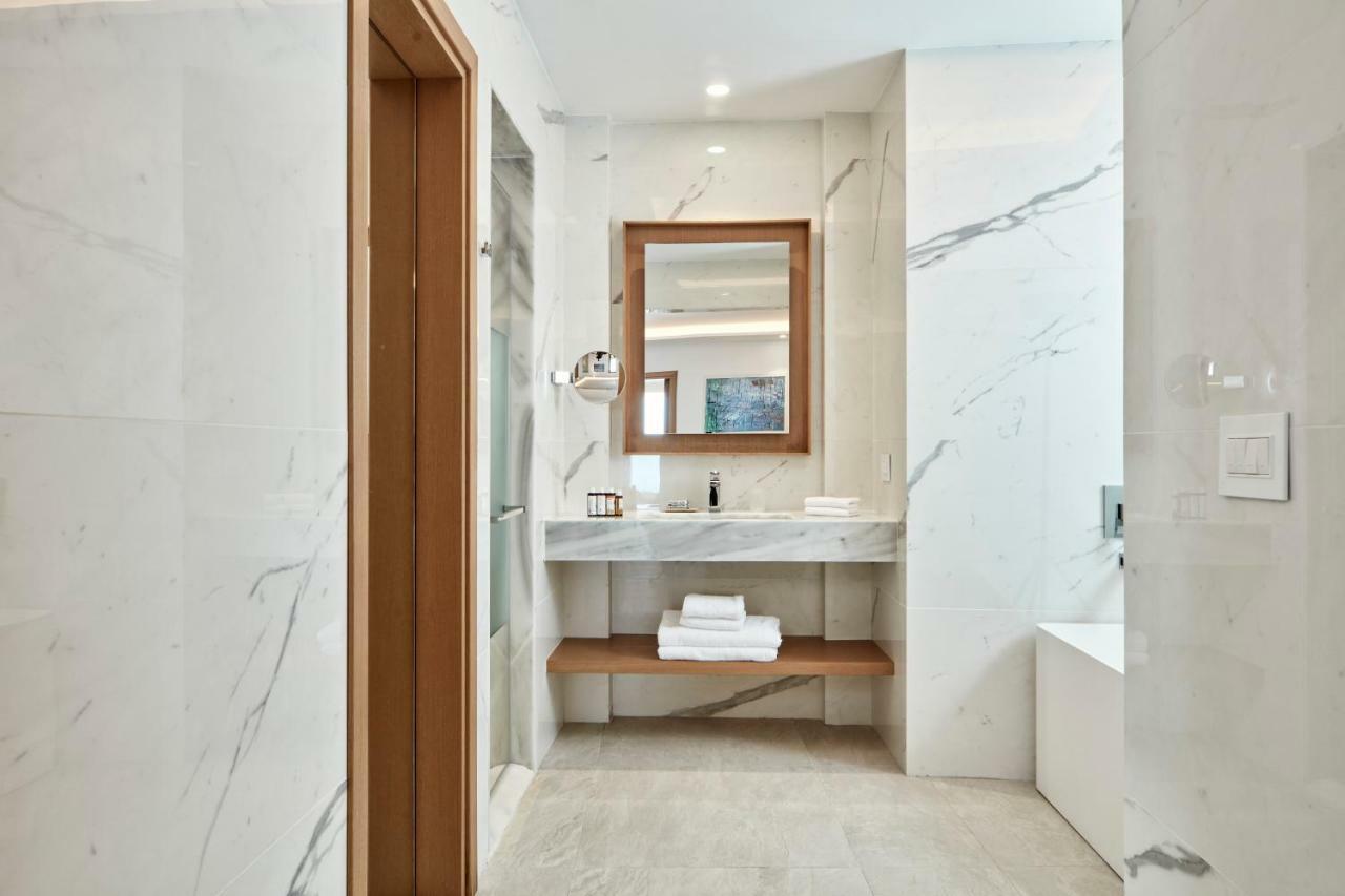 ORTIGIA Suite mit 2 Schlafzimmern, Meerblick, Whirlpool im Freien und eigenem Pool