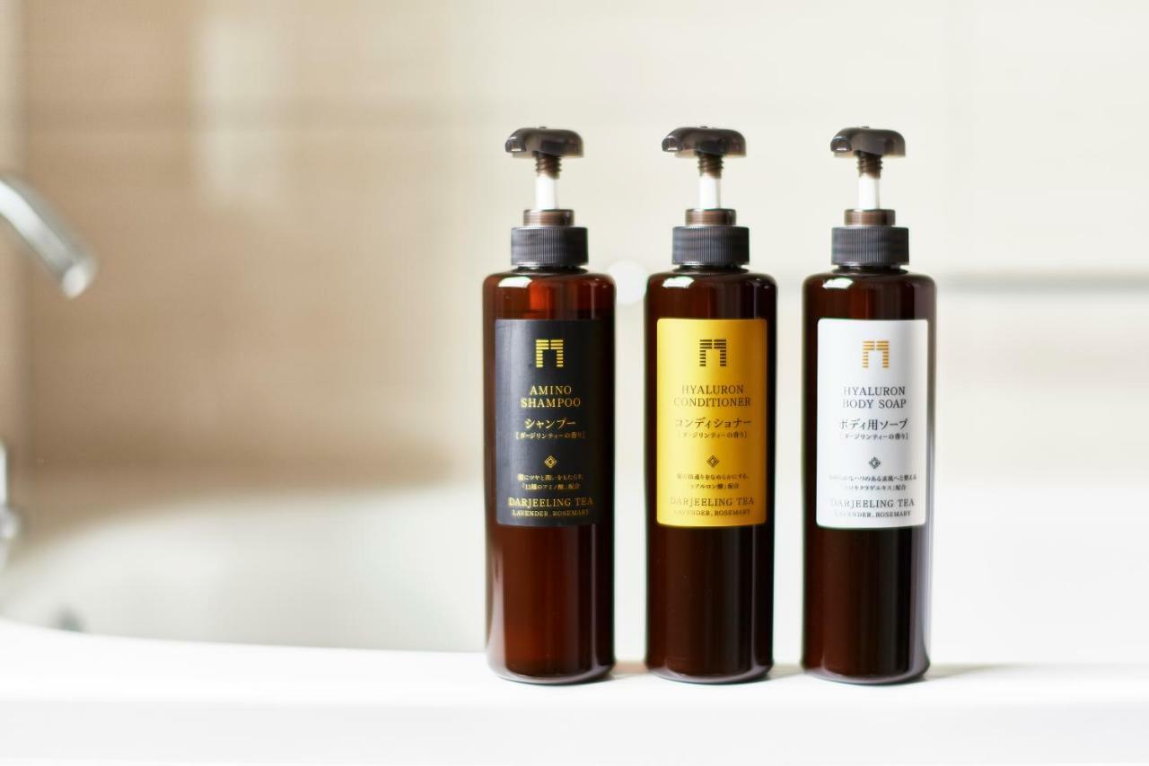 Deluxe King Room - Non-Smoking,947758801:JPEG