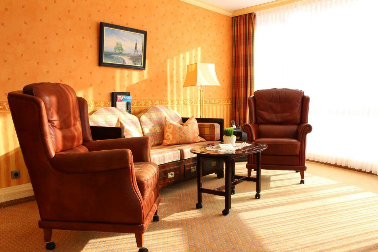 Suite with Garden View,988038565:JPEG