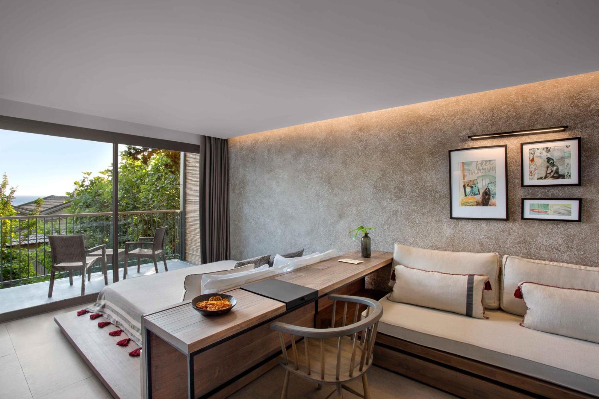 Premium Comfort - Adult Only (18+),923741734:JPEG